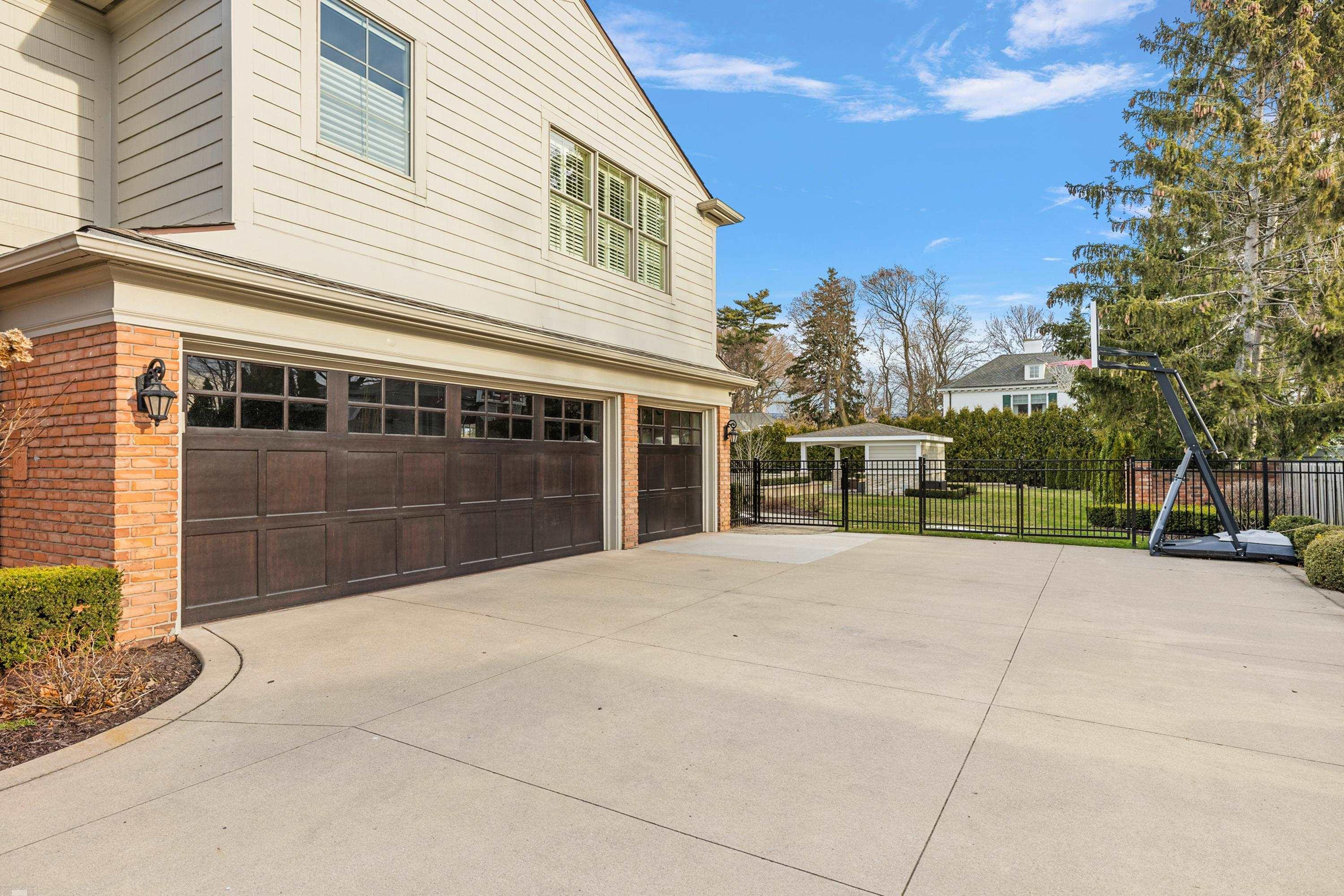 10 Webber Place, Grosse Pointe Shores, MI 48236 — Photo 81