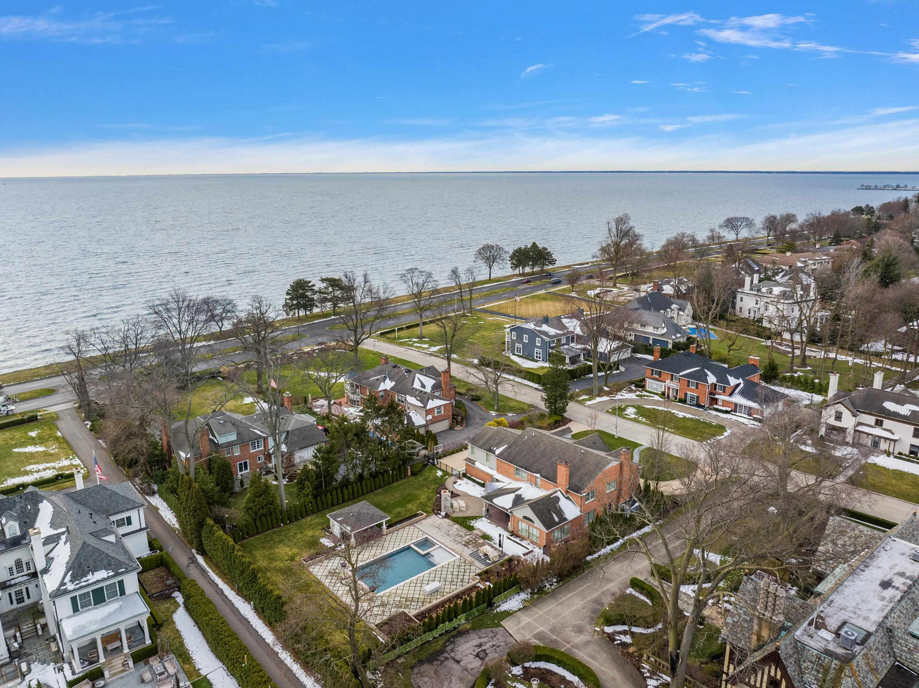 10 Webber Place, Grosse Pointe Shores, MI 48236 — Photo 86