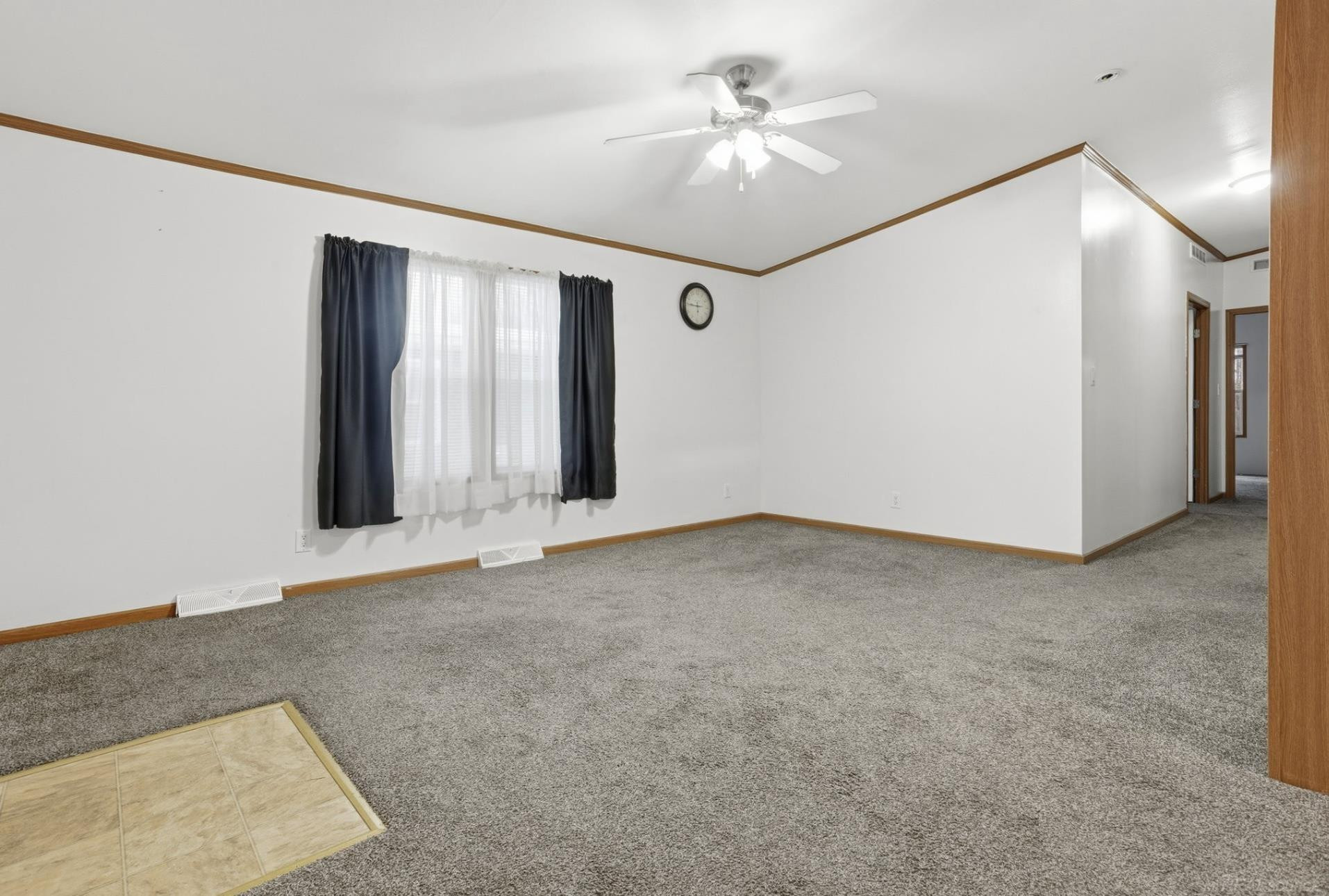 1105 Forest Lane, MI — Photo 6