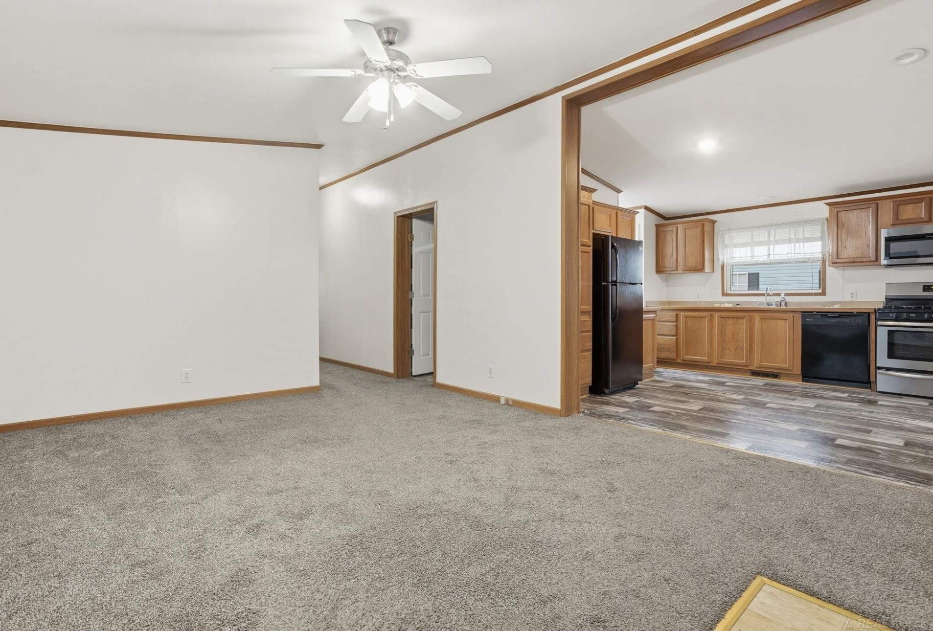 1105 Forest Lane, MI — Photo 7