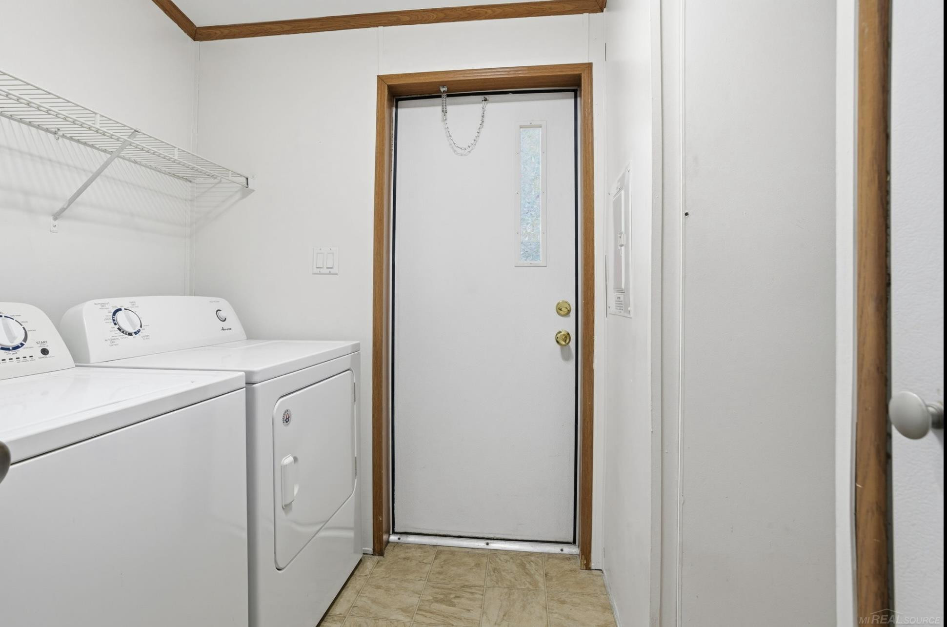 1105 Forest Lane, MI — Photo 12