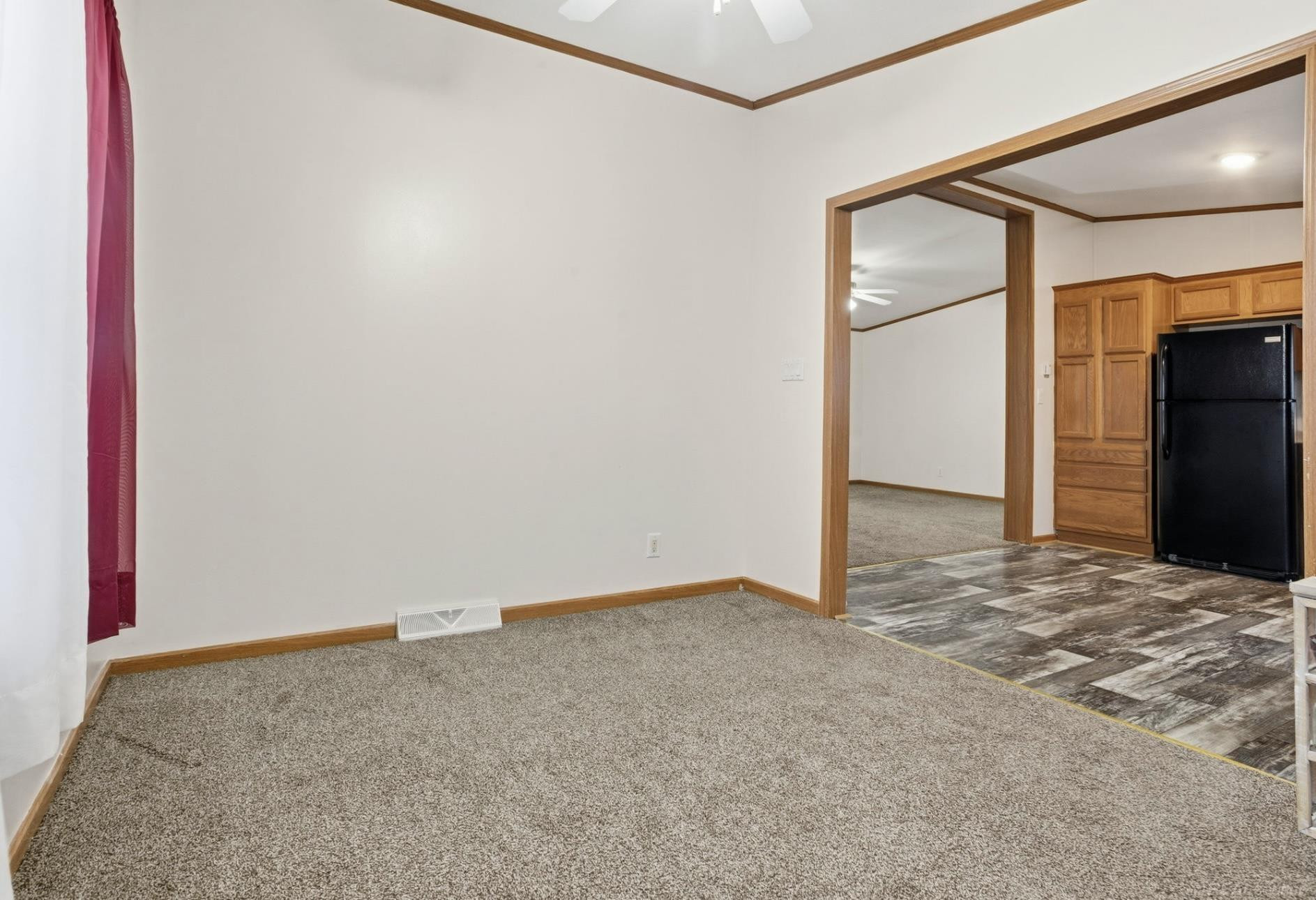 1105 Forest Lane, MI — Photo 16