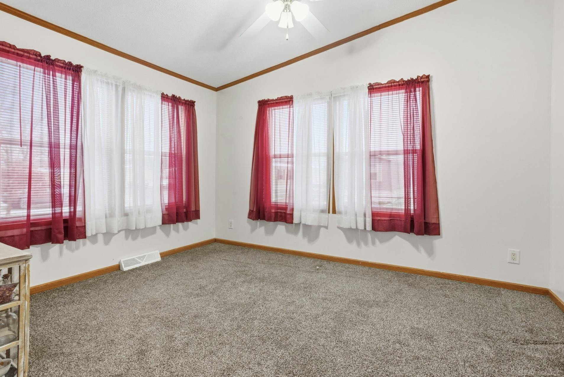 1105 Forest Lane, MI — Photo 25