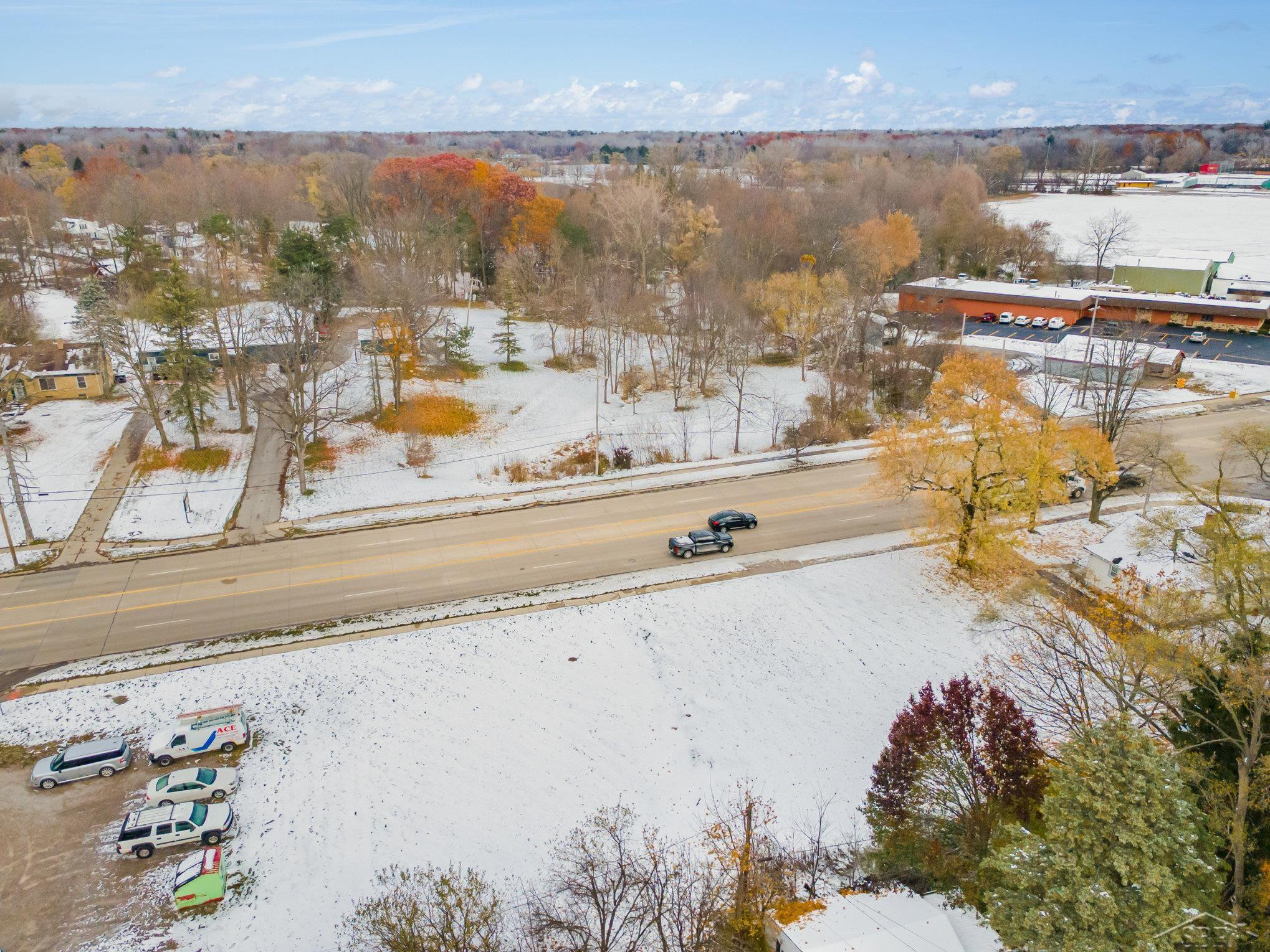 6250 DIXIE Highway, Bridgeport, MI 48722 — Photo 4