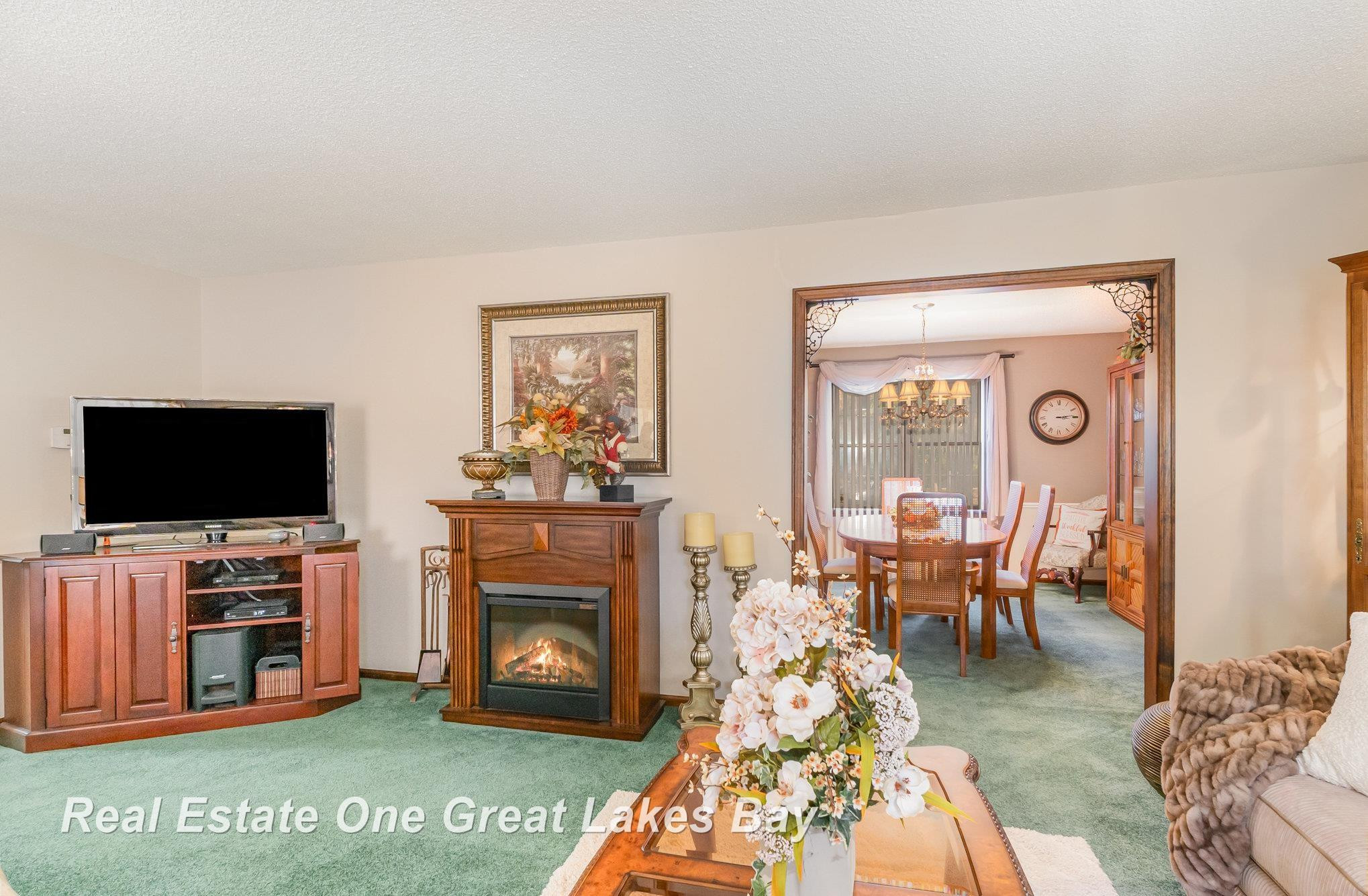 3021 Vessy Drive, Saginaw, MI 48601 — Photo 16