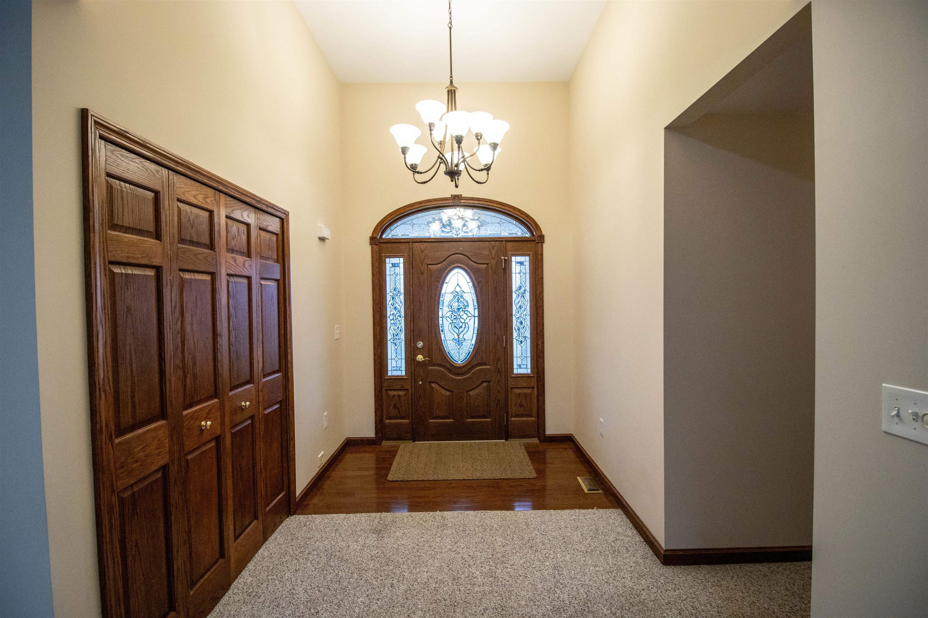 8364 Oak Ridge Drive, MI — Photo 2