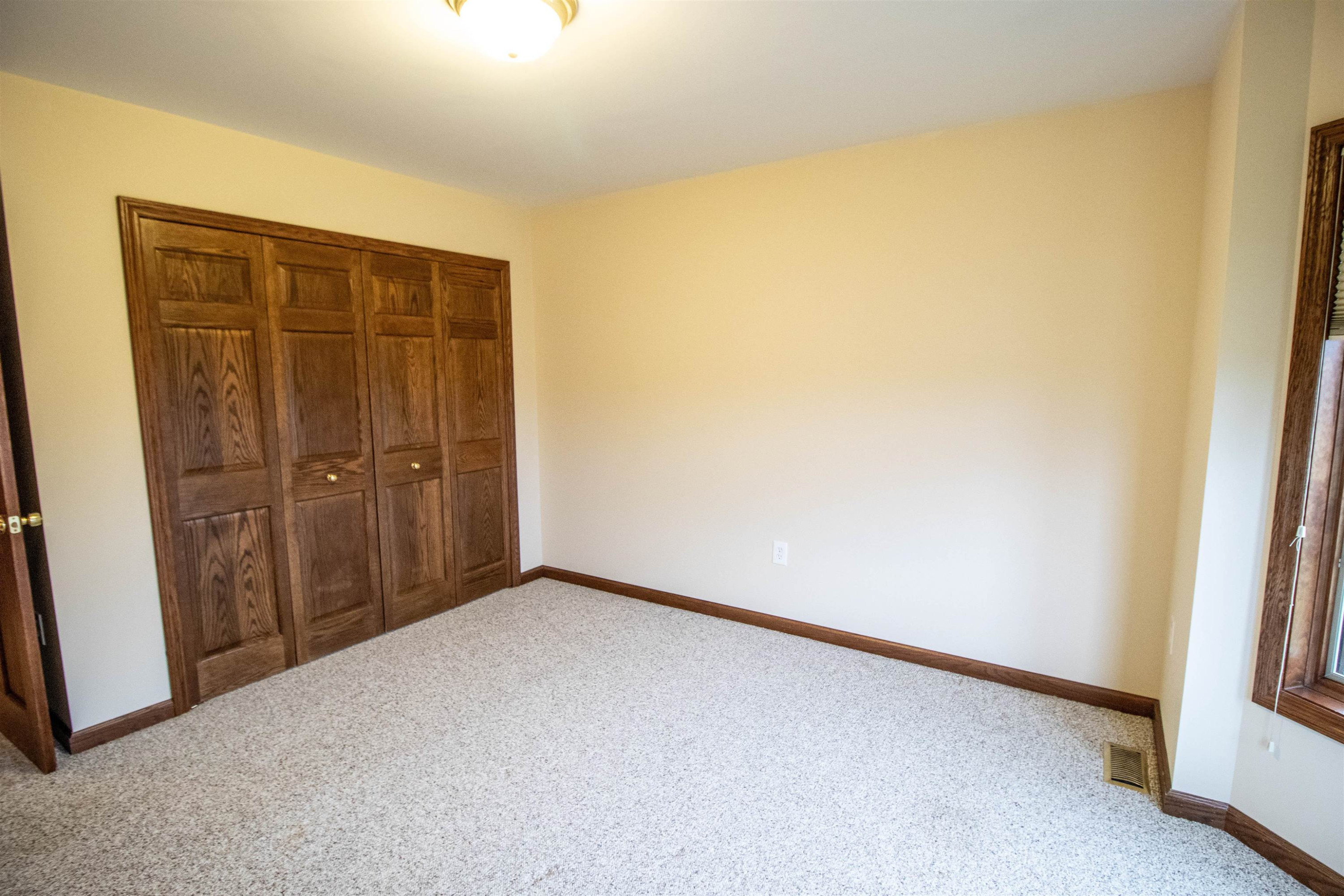 8364 Oak Ridge Drive, MI — Photo 26
