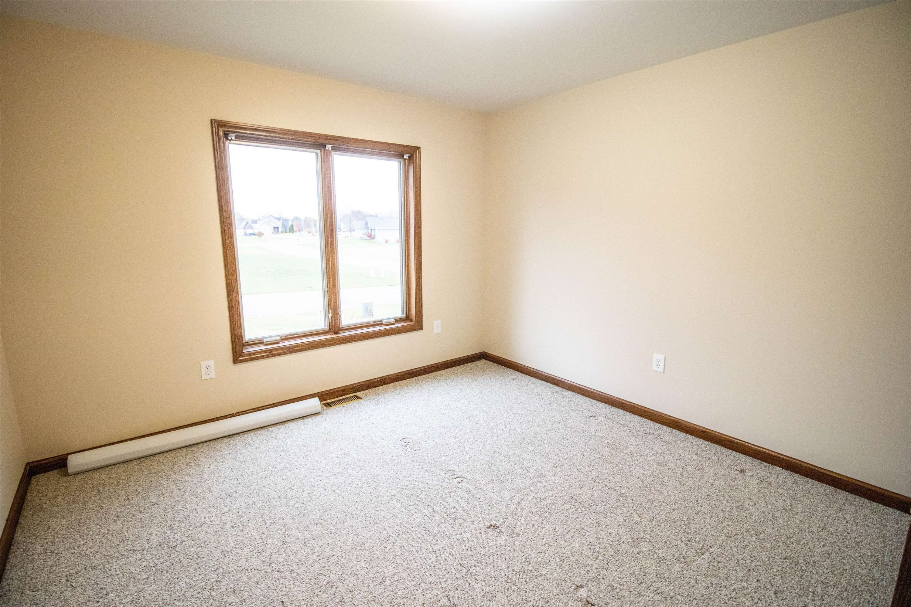 8364 Oak Ridge Drive, MI — Photo 29