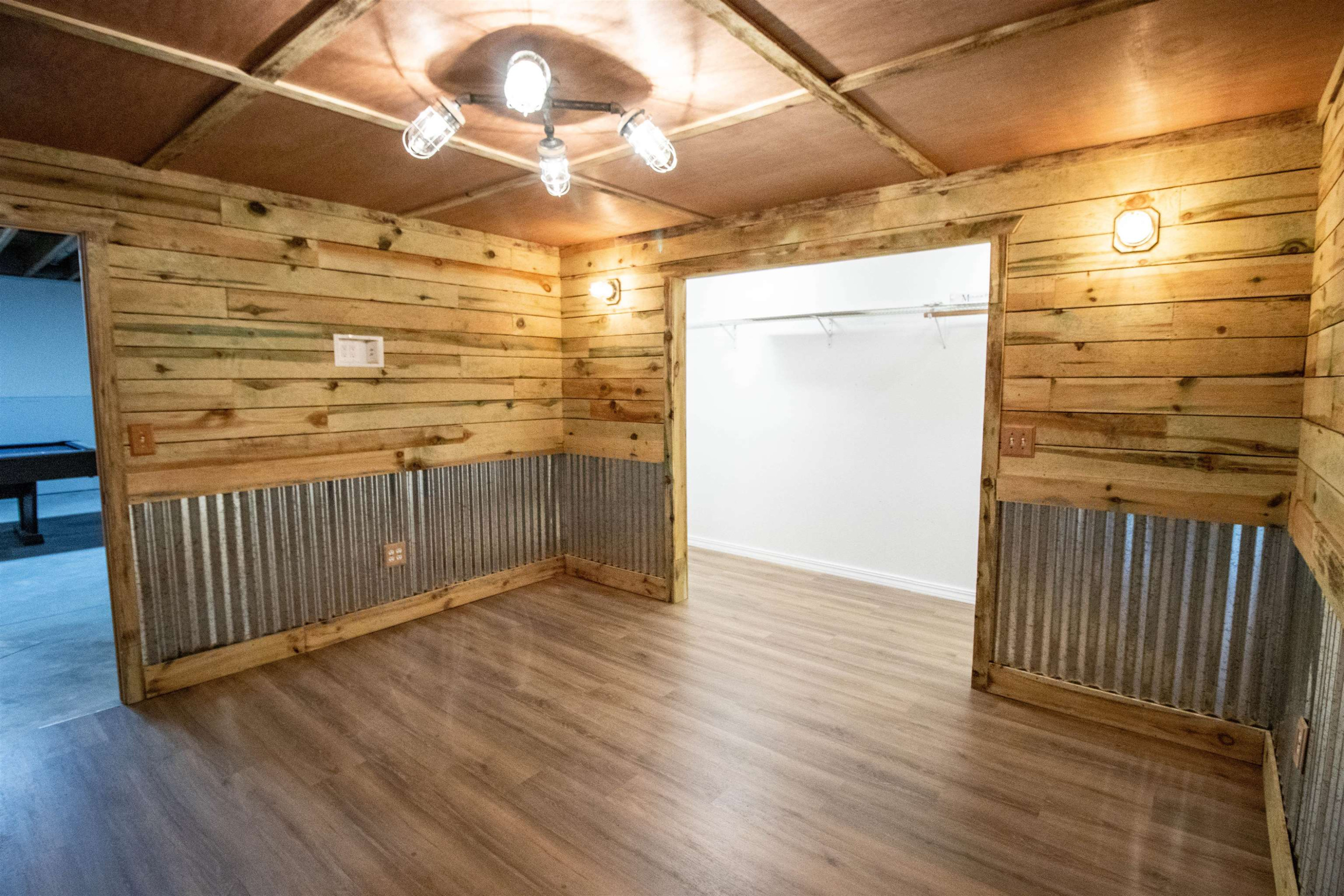 8364 Oak Ridge Drive, MI — Photo 39