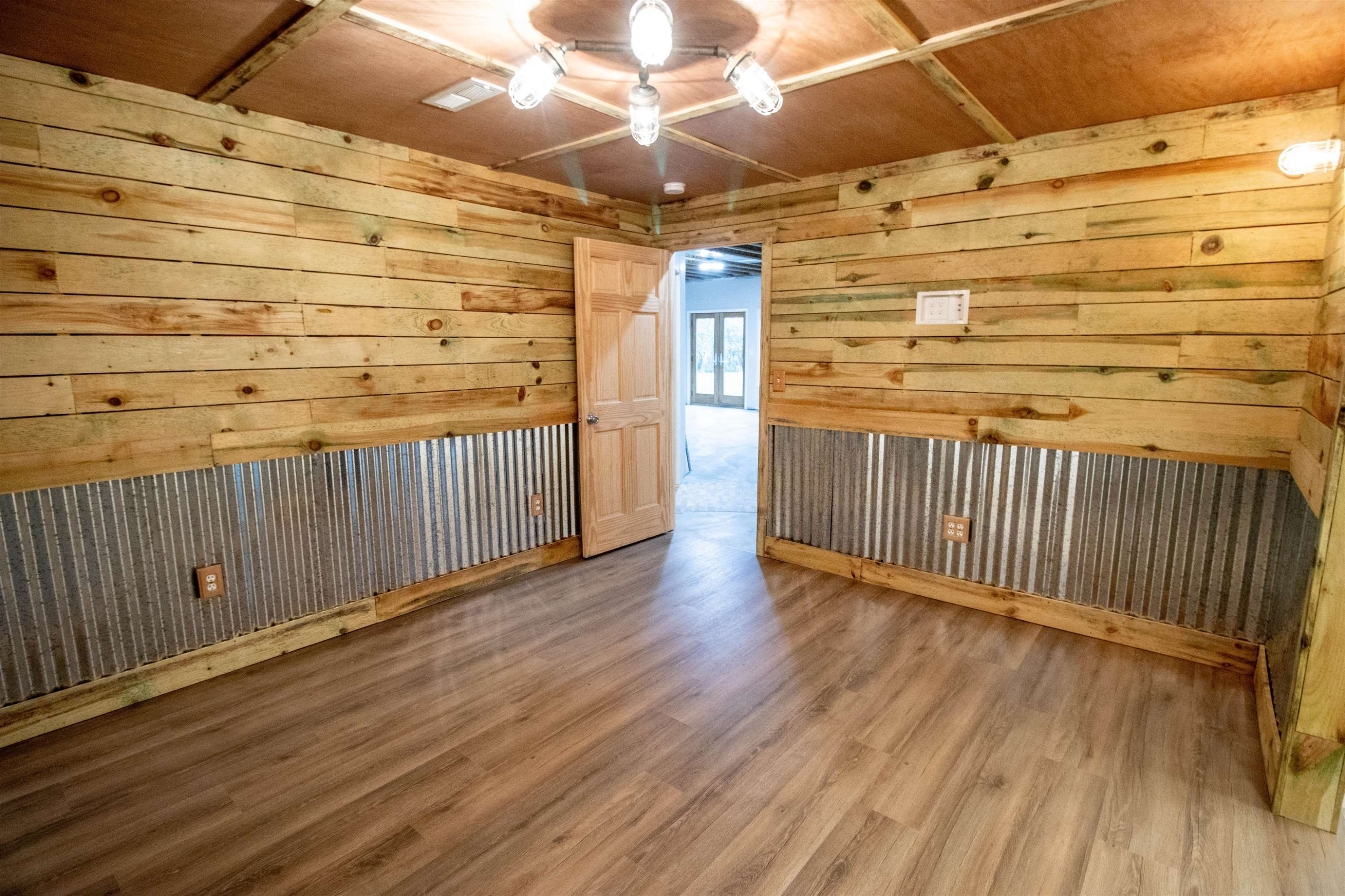 8364 Oak Ridge Drive, MI — Photo 40