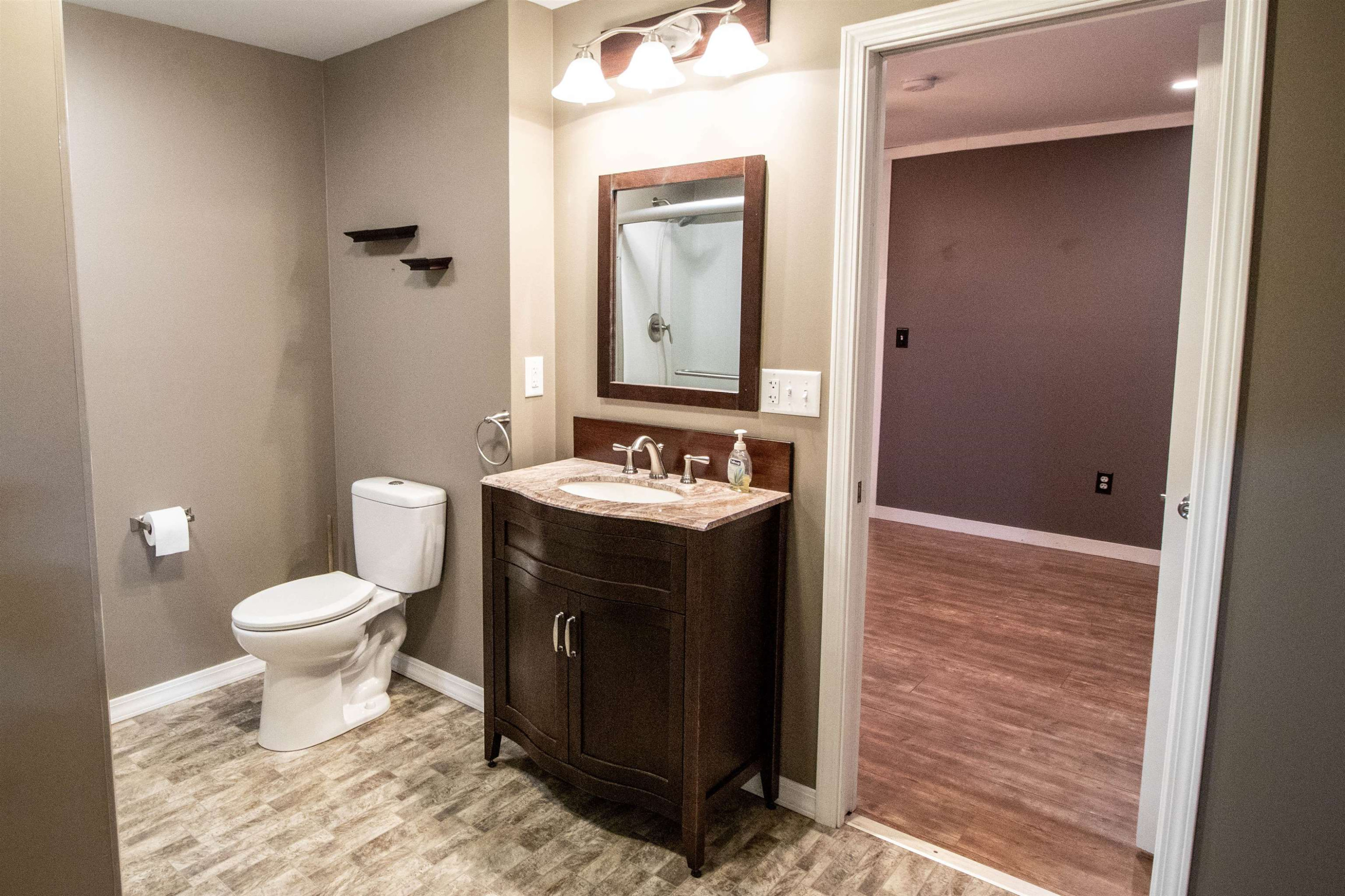 8364 Oak Ridge Drive, MI — Photo 41