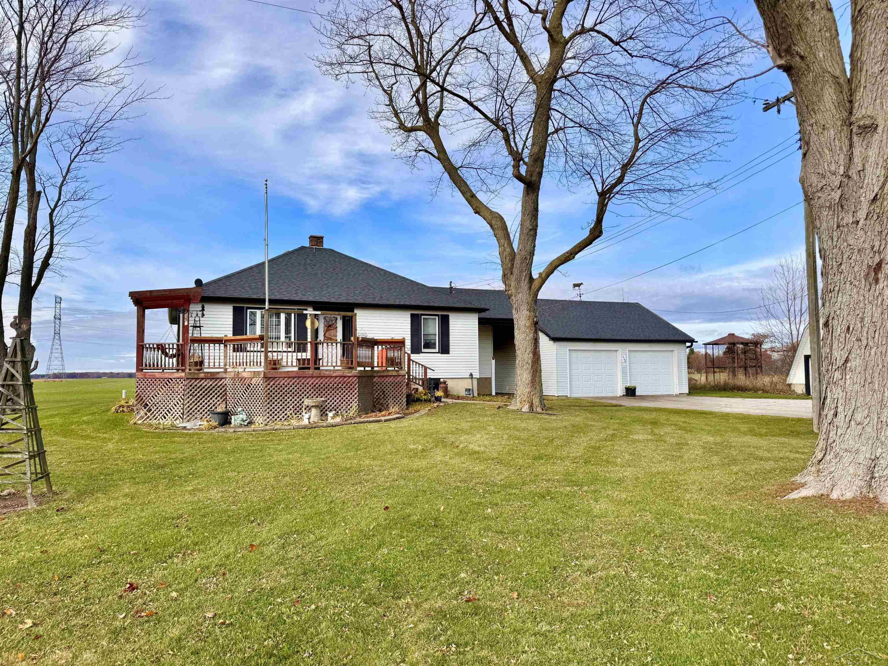 4190 S Raucholz Road, Hemlock, MI 48626 — front exterior
