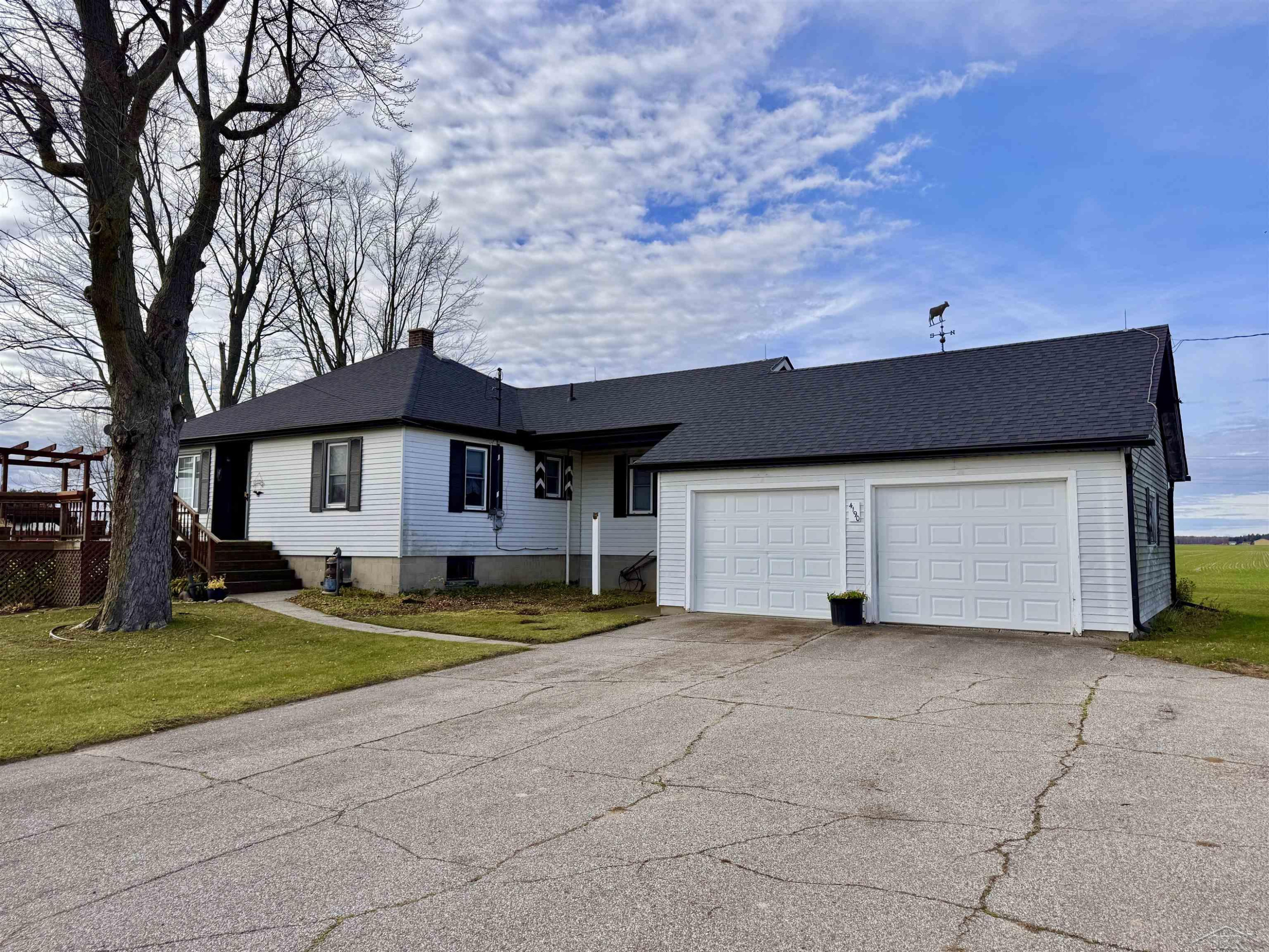 4190 S Raucholz Road, Hemlock, MI 48626 — Photo 4