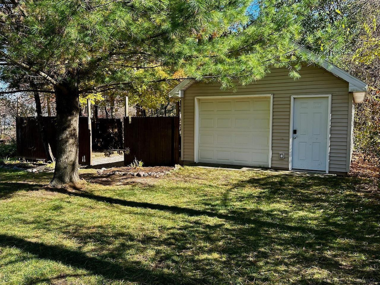 14639 Carlon Drive, Lake Odessa, MI 48849 — Photo 46