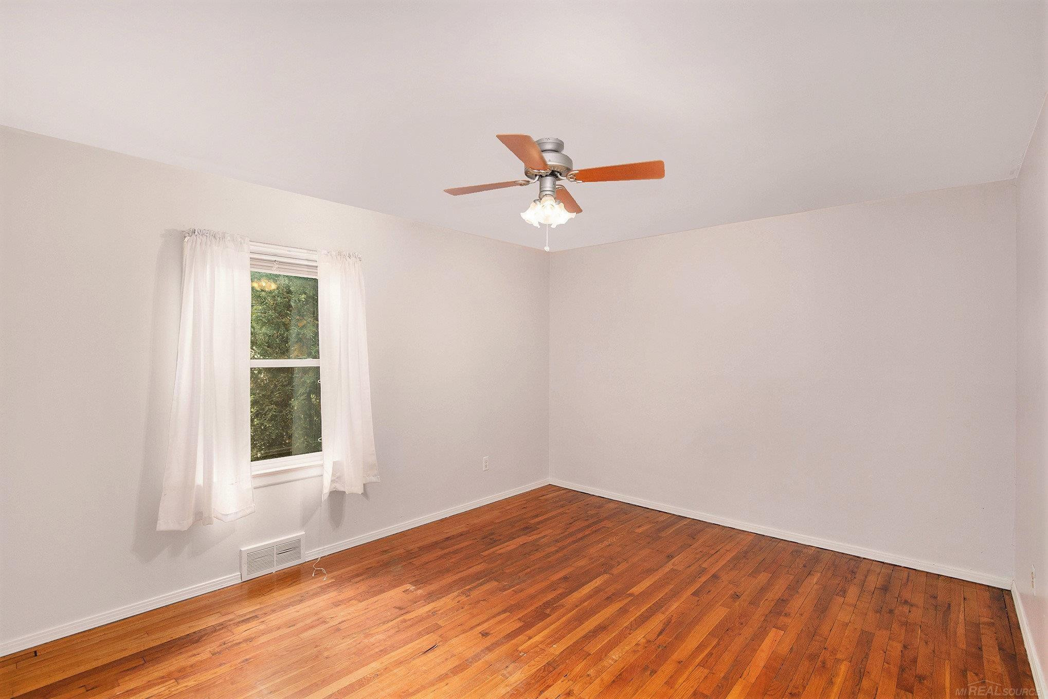 30755 Clark Street, New Haven, MI 48048 — Photo 12