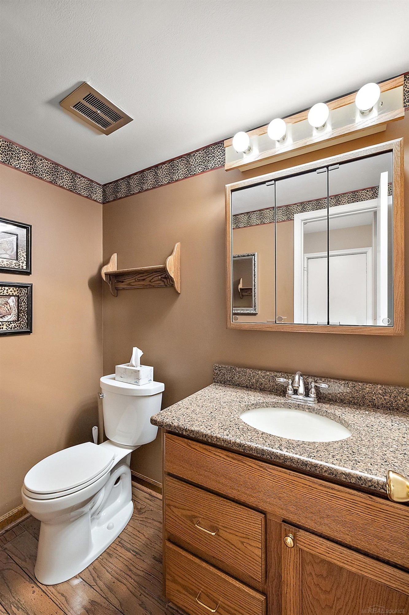 1050 Roslyn Road, Mount Clemens, MI 48043 — Photo 37
