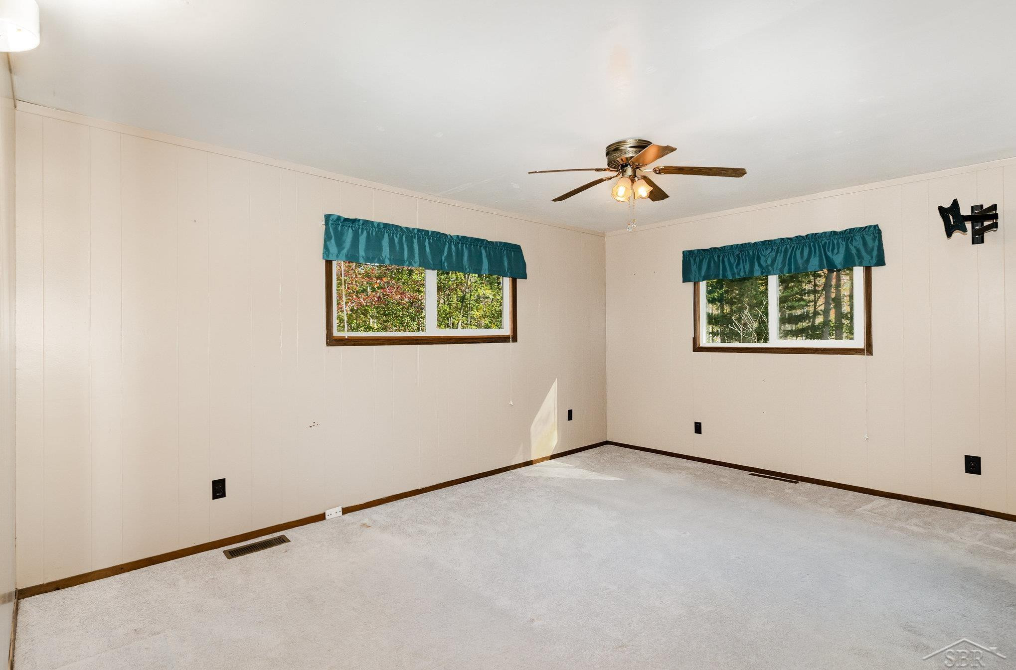 183 S Nine Mile Road, Midland, MI 48640 — Photo 9