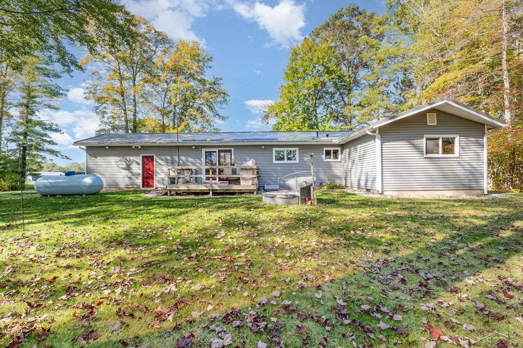 183 S Nine Mile Road, Midland, MI 48640 — Photo 22