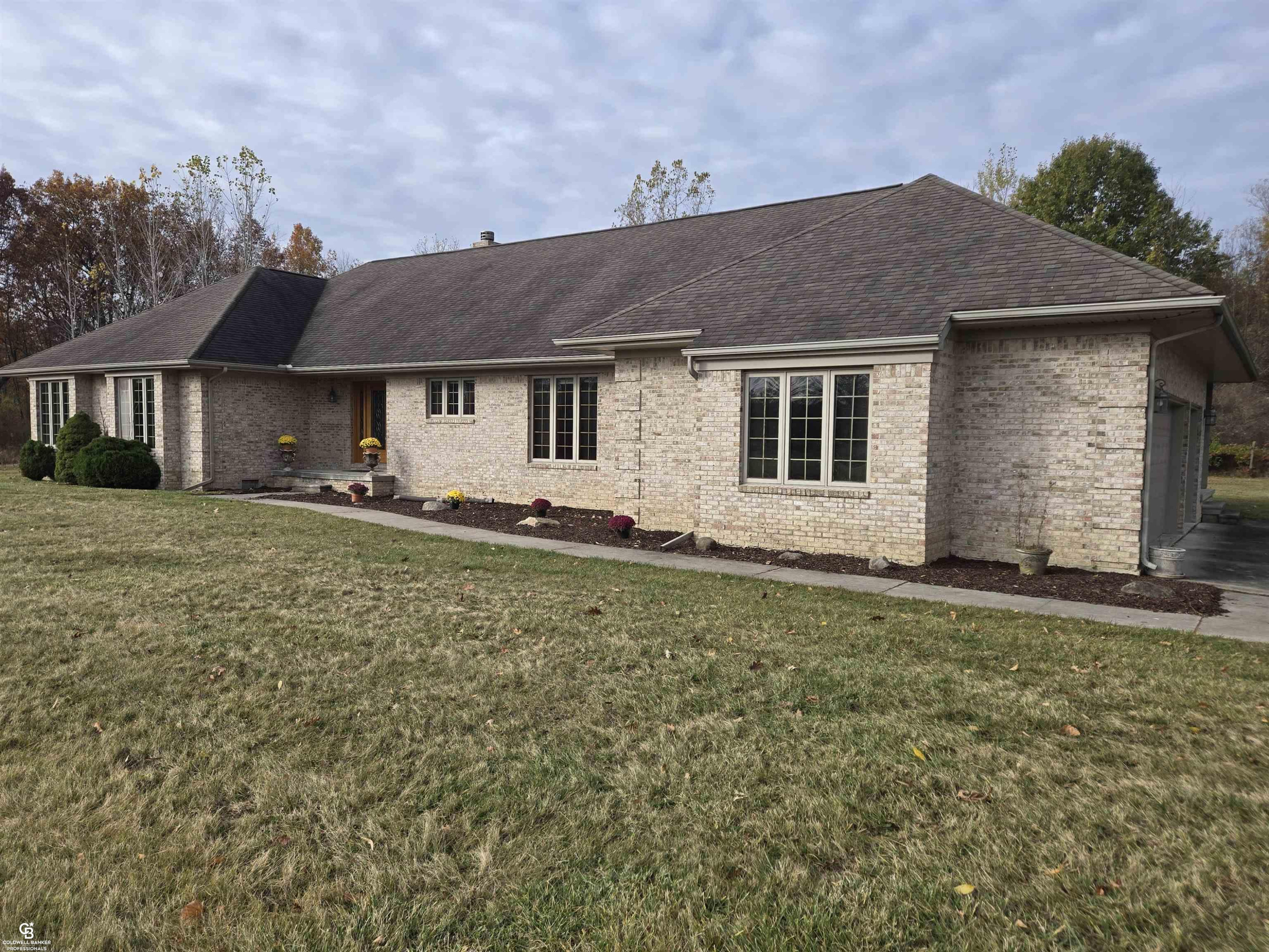 6151 Duce Road, Avoca, MI 48006 — Photo 5