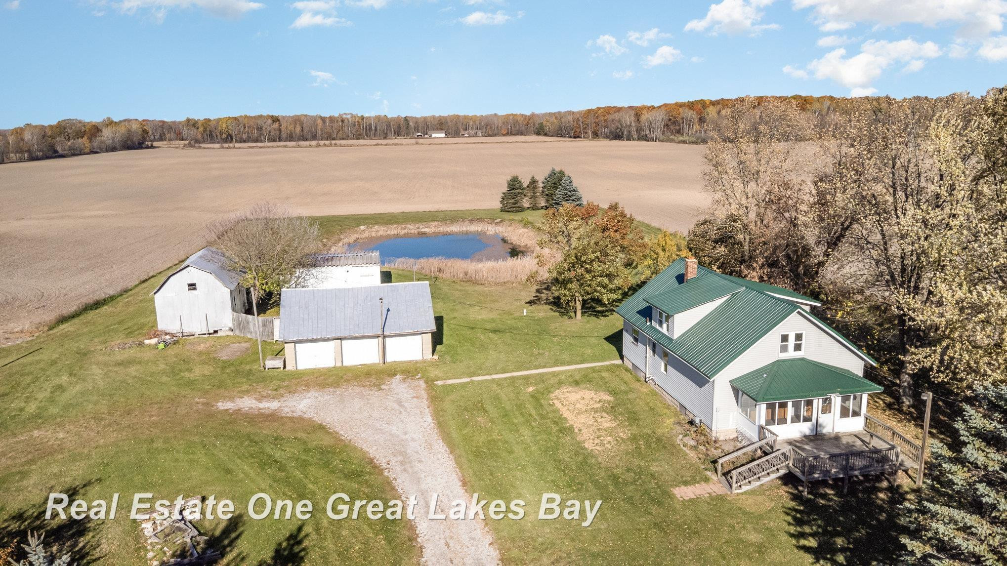 808 W Cody Estey Road, Pinconning, MI 48650 — Photo 28