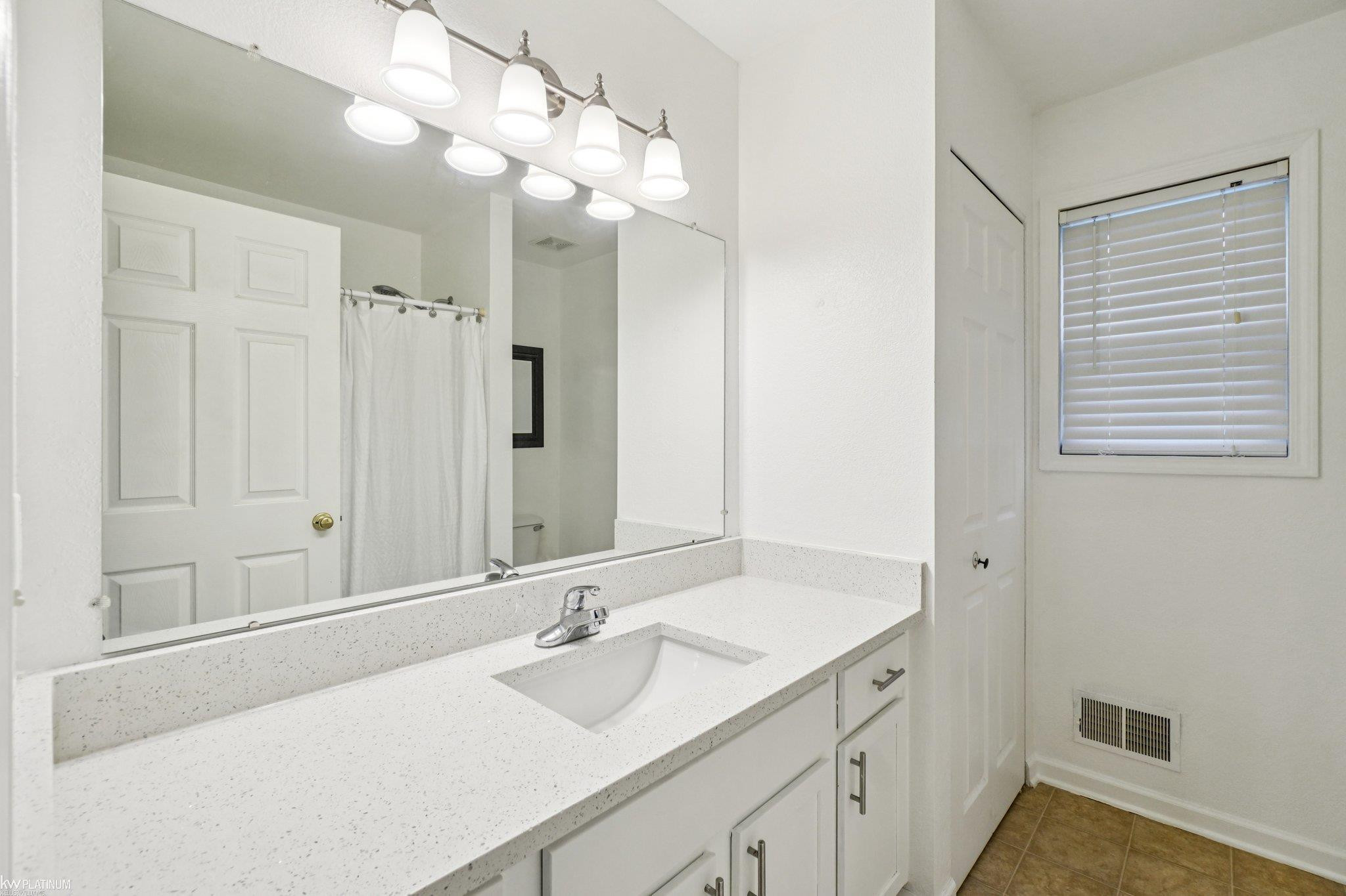 32197 Montclair Street, New Haven, MI 48048 — Photo 13