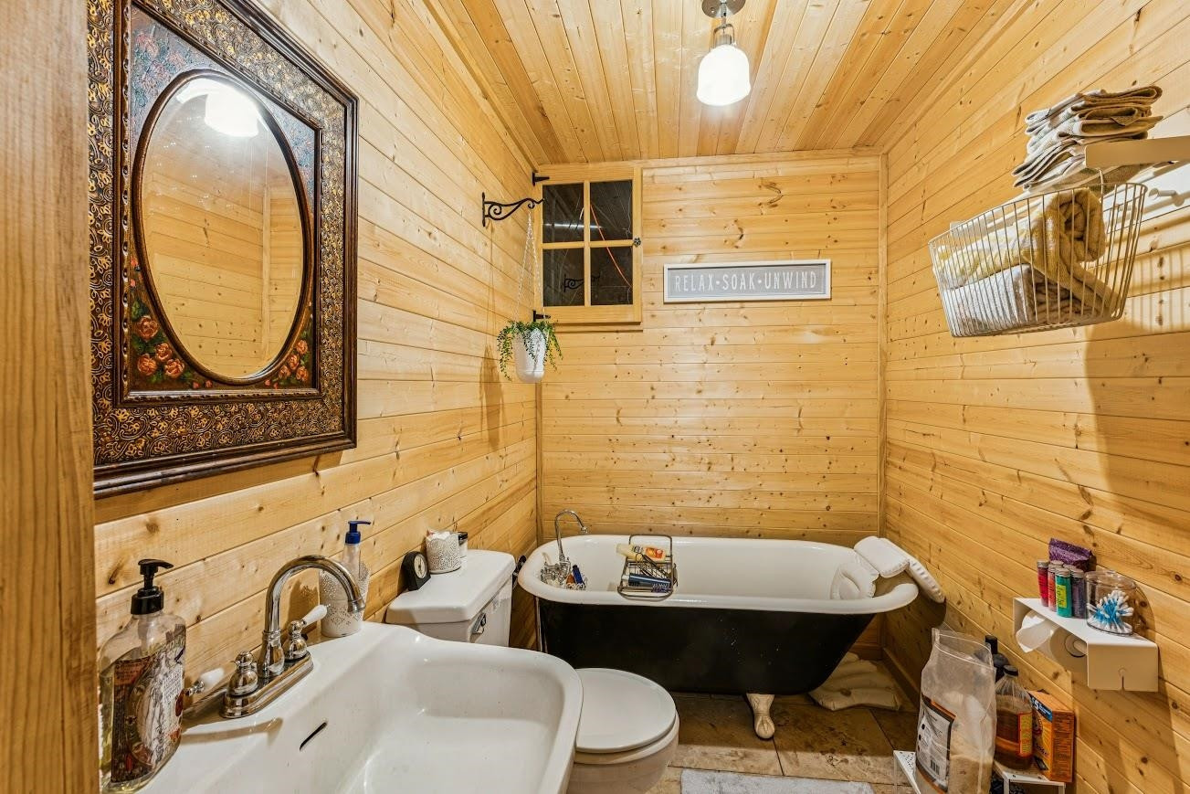 5078 Castle Road, Otter Lake, MI 48464 — Photo 23