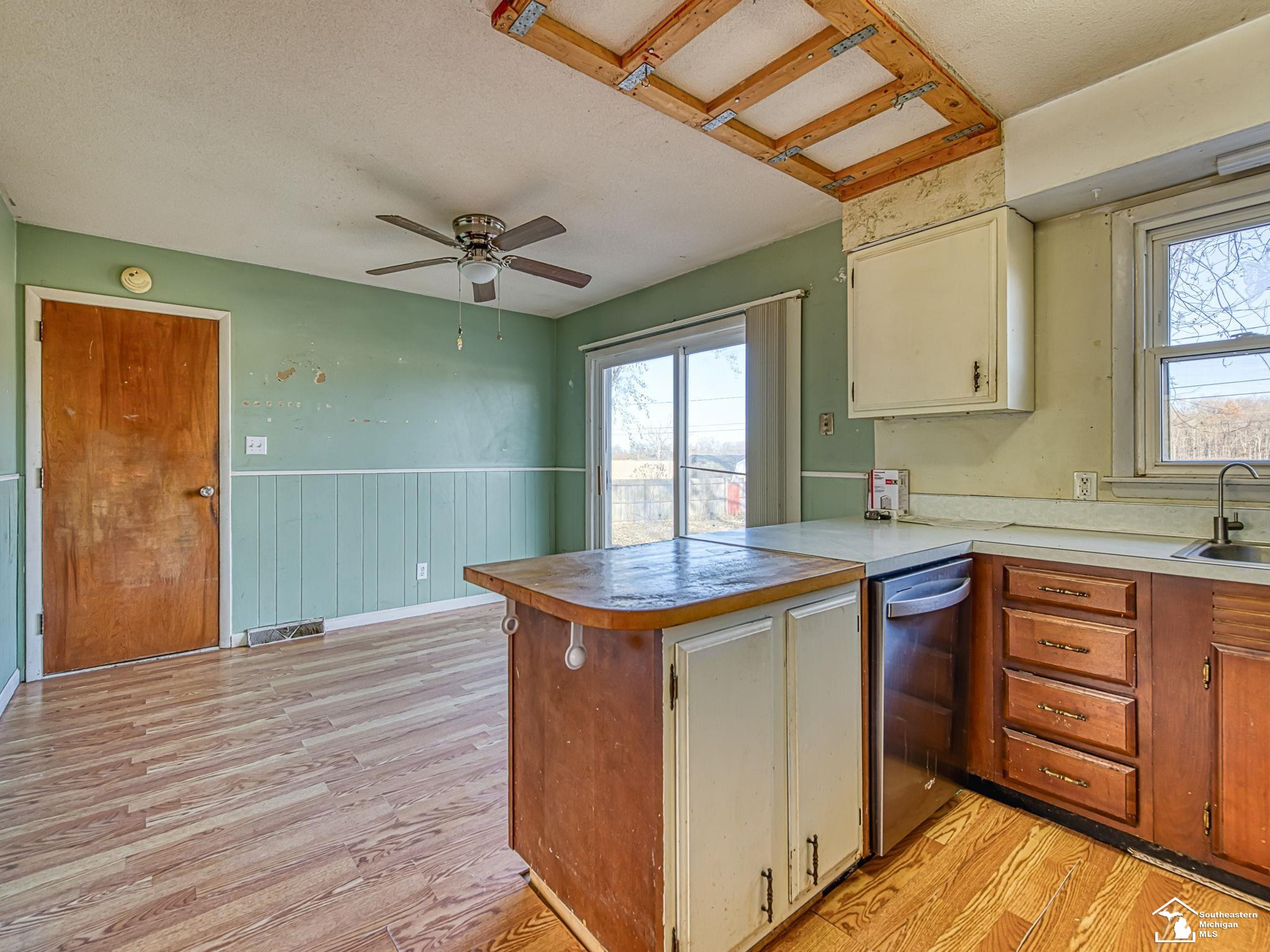 5679 Catawba Drive, Adrian, MI 49221 — Photo 8