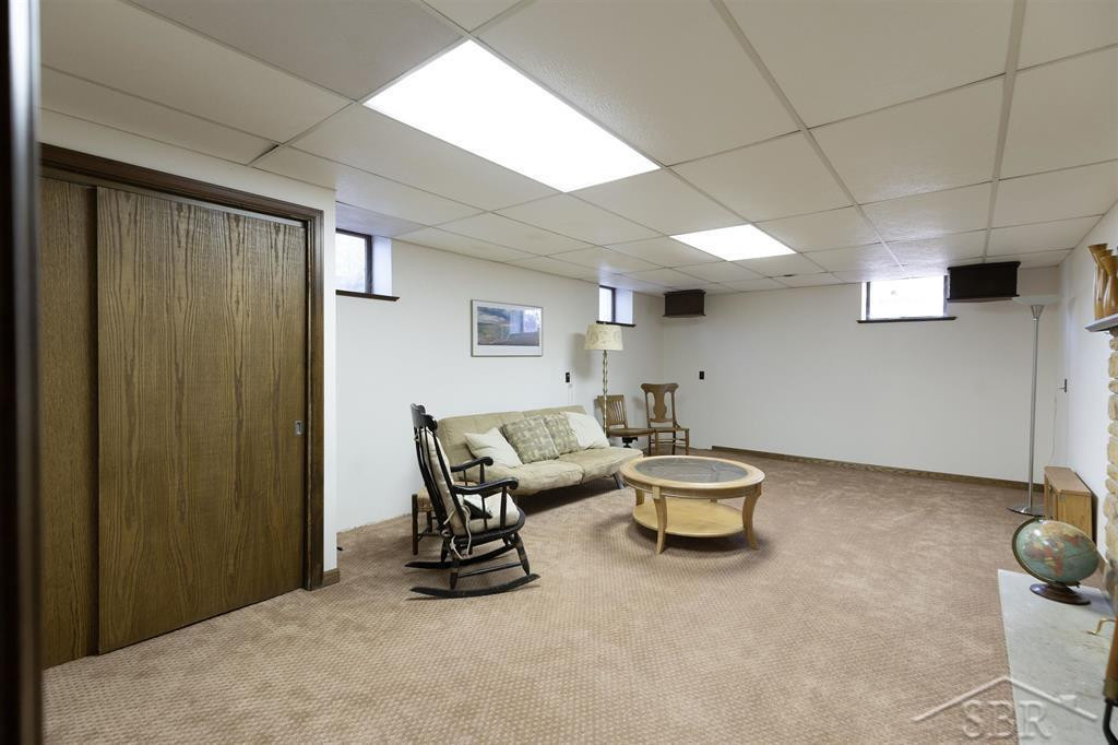 291 E Oak Street, Harrison, MI 48625 — Photo 18
