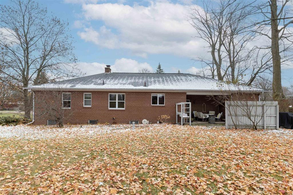 291 E Oak Street, Harrison, MI 48625 — Photo 22