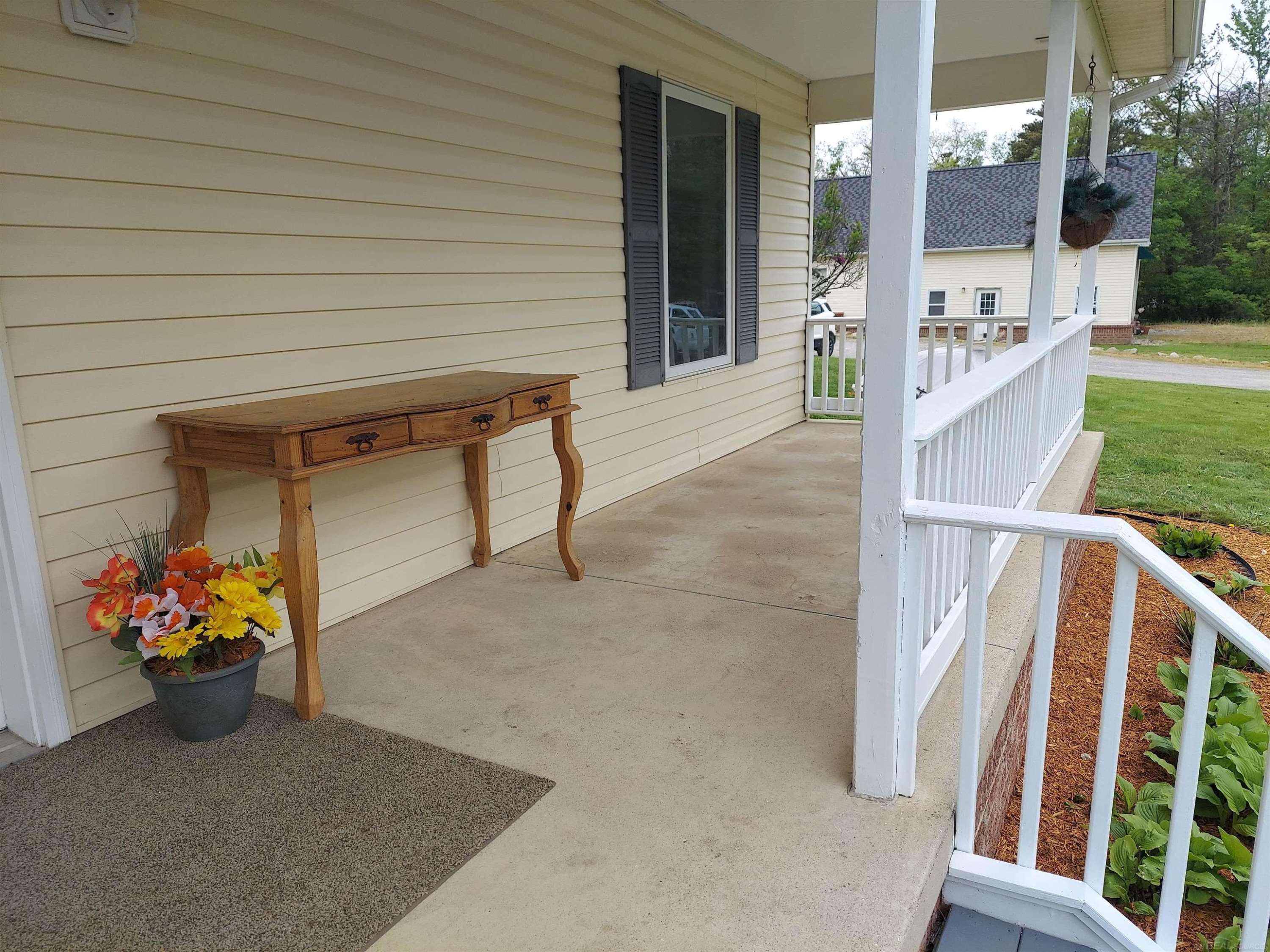 18450 Pratt Road, MI — Photo 10