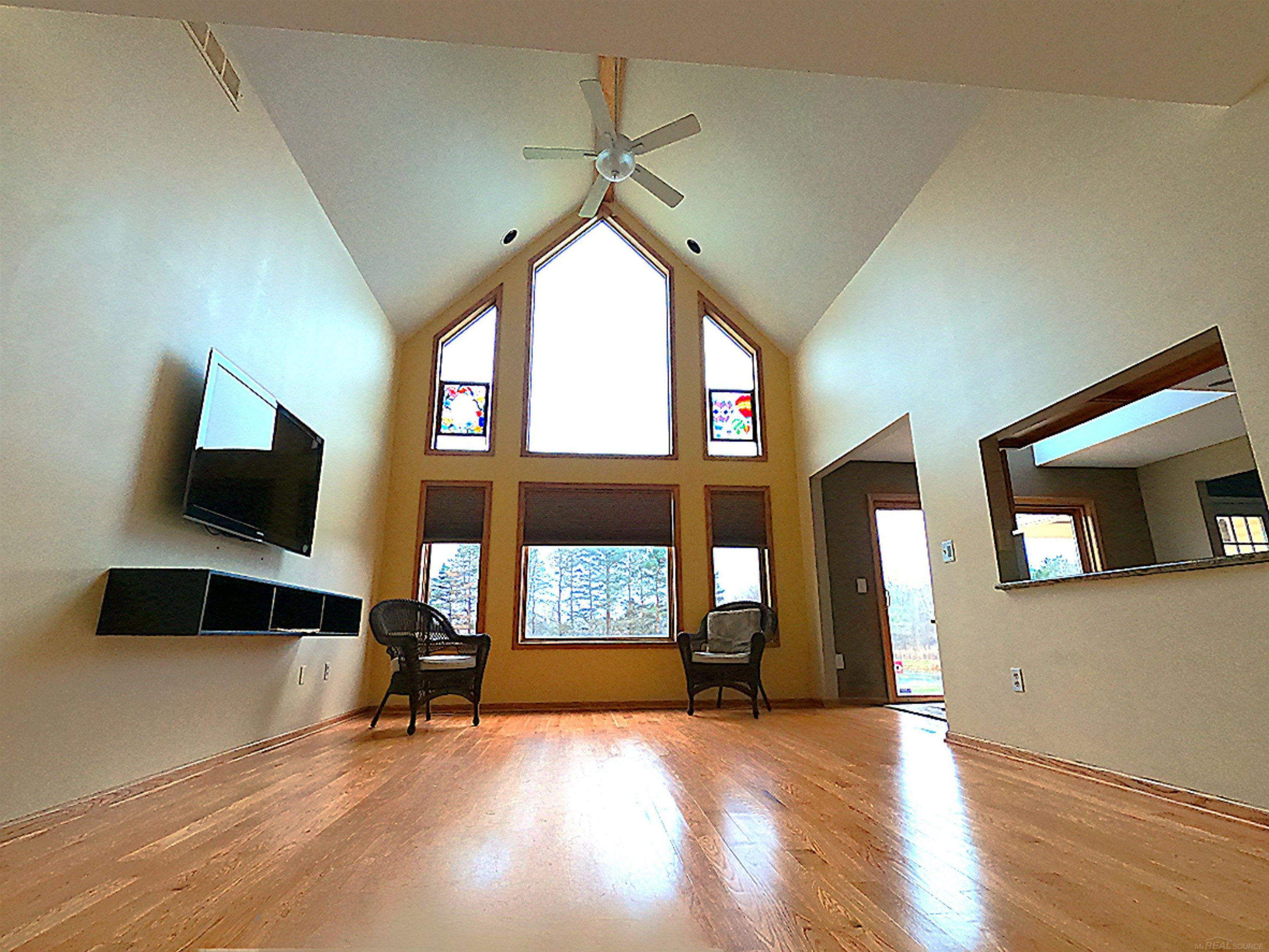 18450 Pratt Road, MI — Photo 12