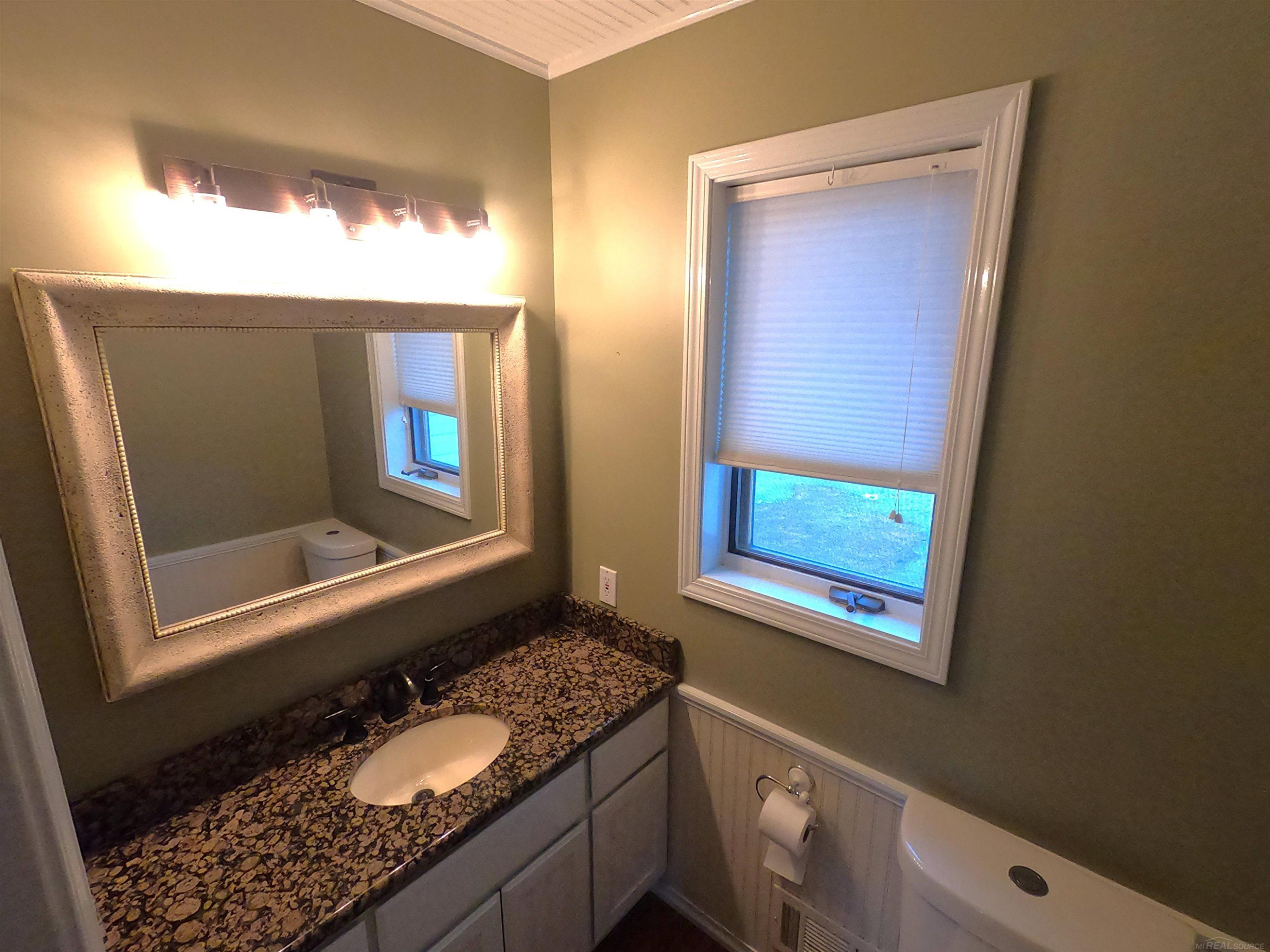 18450 Pratt Road, MI — Photo 17