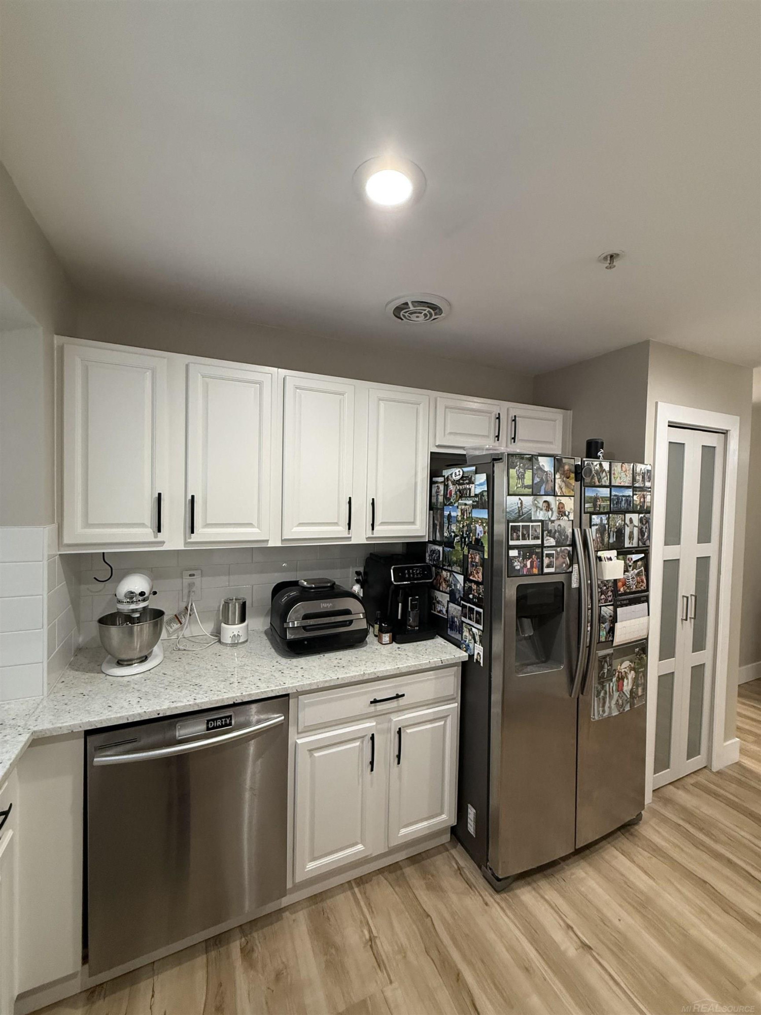 16888 Farmington Road, Livonia, MI 48154 — Photo 5