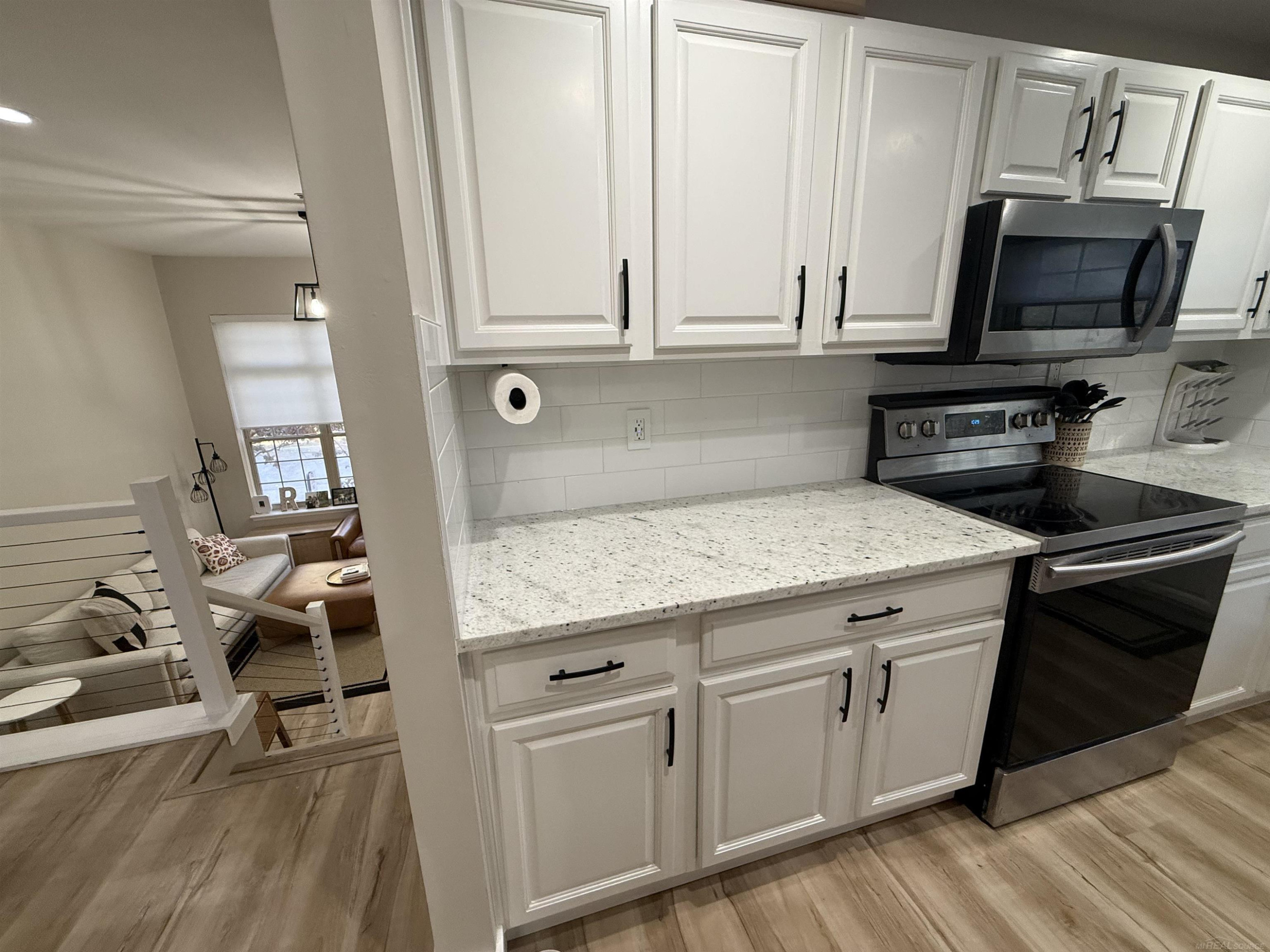 16888 Farmington Road, Livonia, MI 48154 — Photo 7