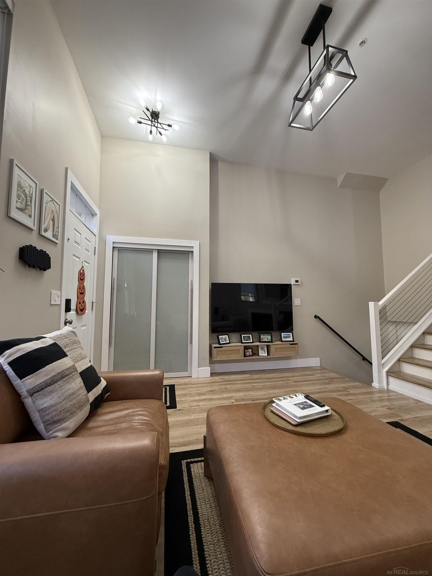 16888 Farmington Road, Livonia, MI 48154 — Photo 11
