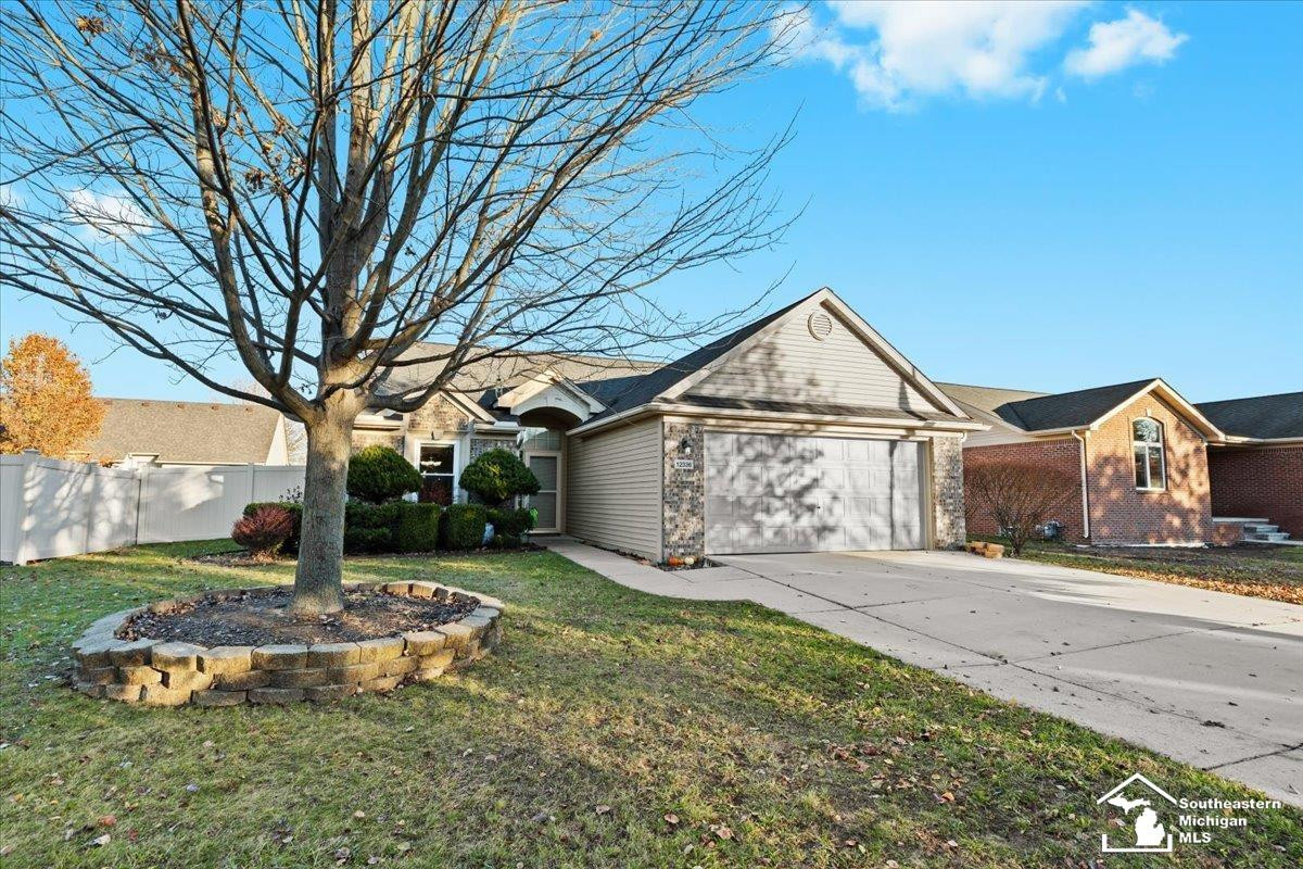 12336 Hannah Lane, Carleton, MI 48117 — Photo 3