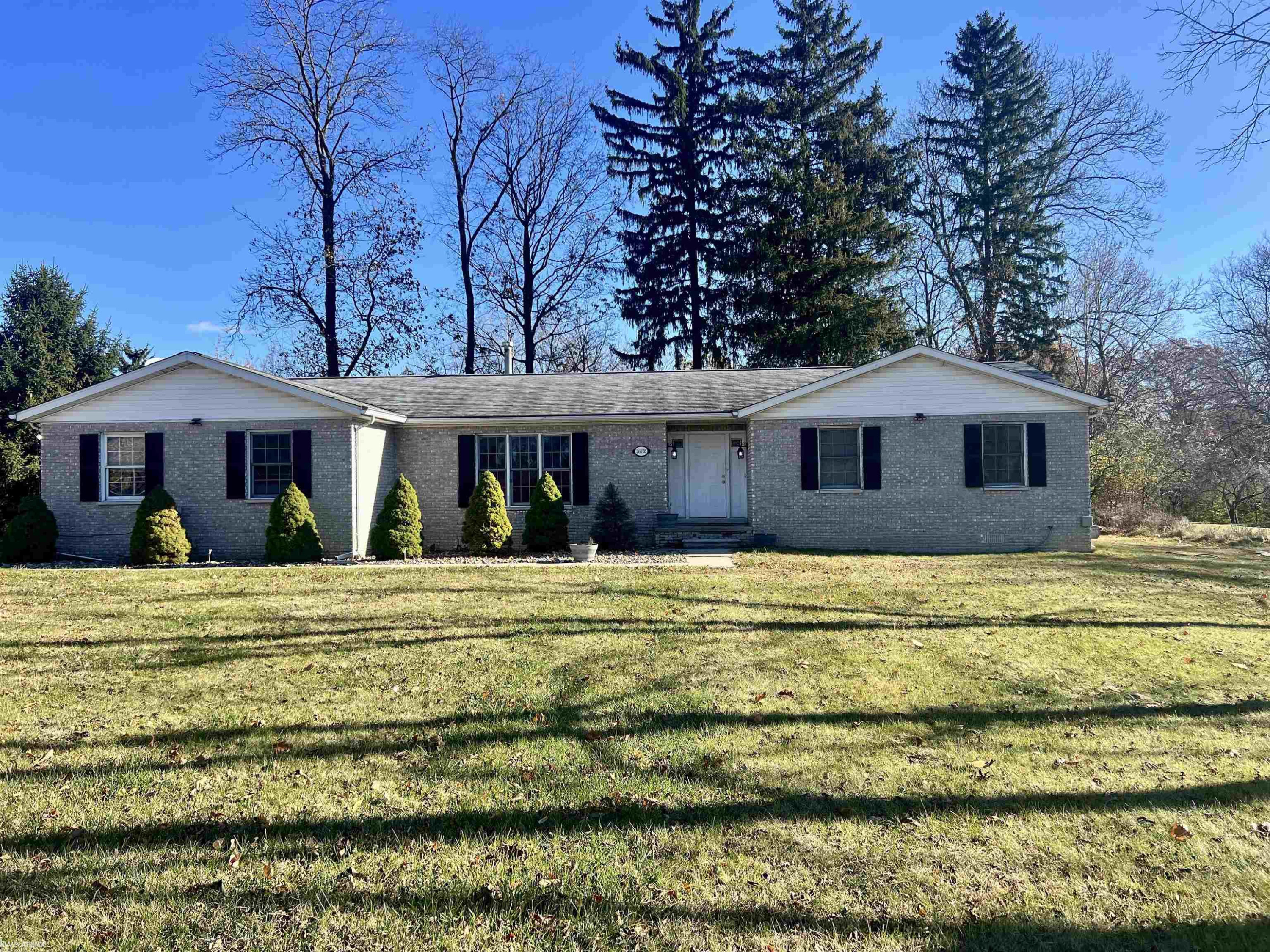 32040 Coronet Drive, Farmington Hills, MI, 48334