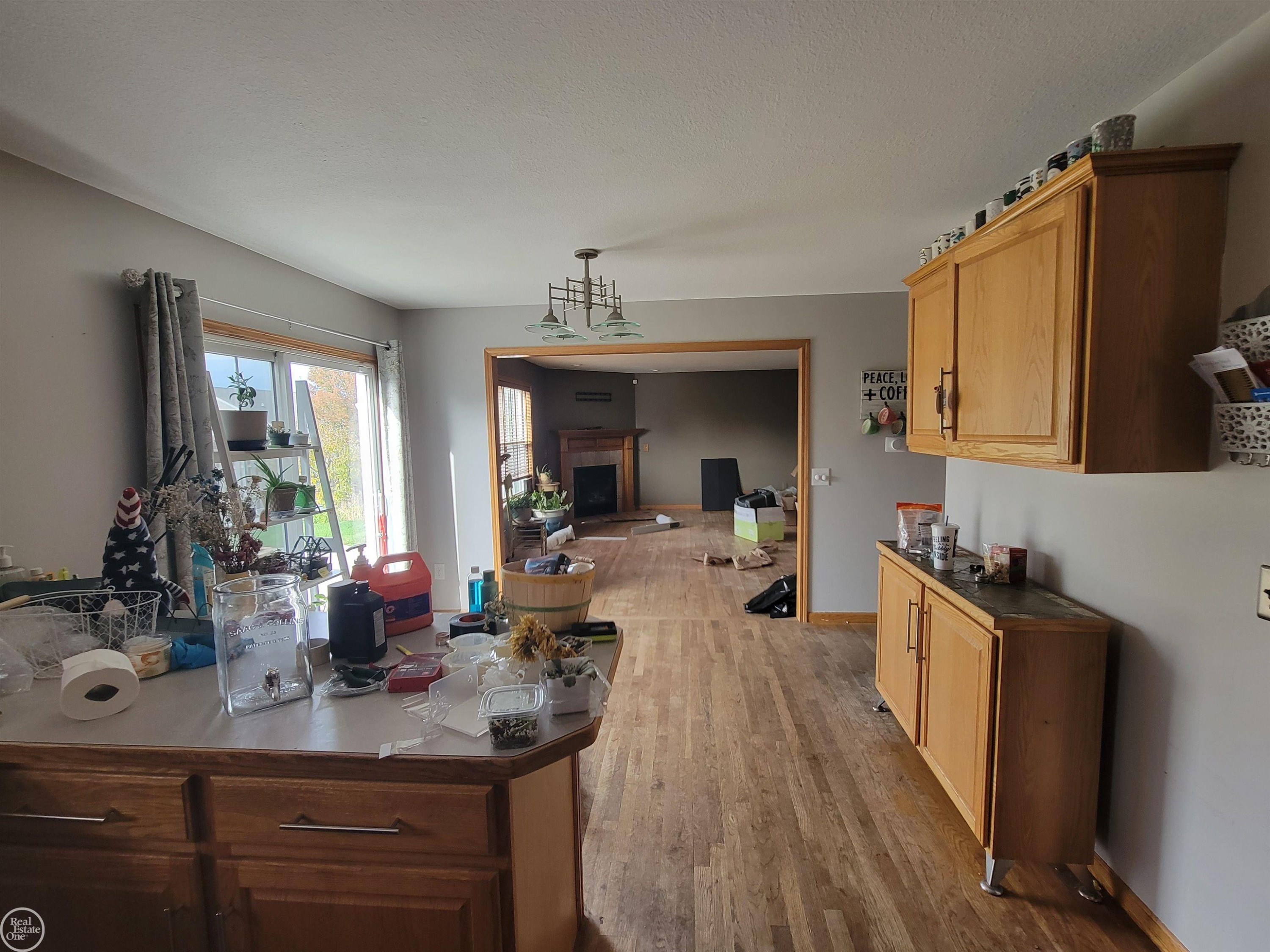 2897 GULFSTREAM Drive, Saginaw, MI 48603 — Photo 12