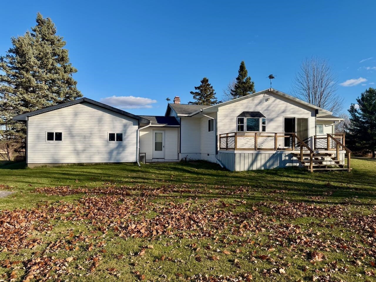 4950 Brown Road, Durand, MI 48429 — Photo 7