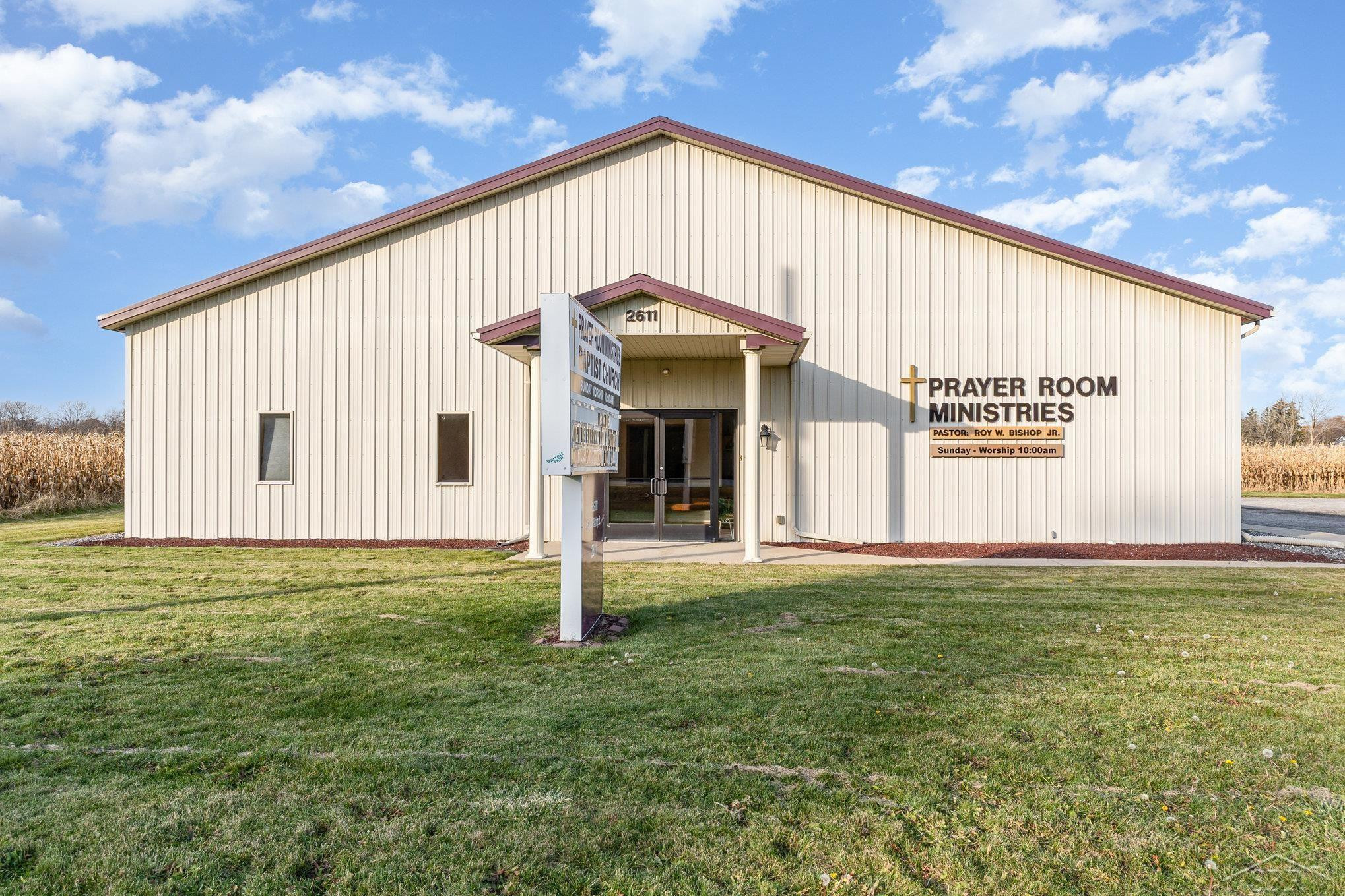 2611 King Road, Saginaw, MI 48601