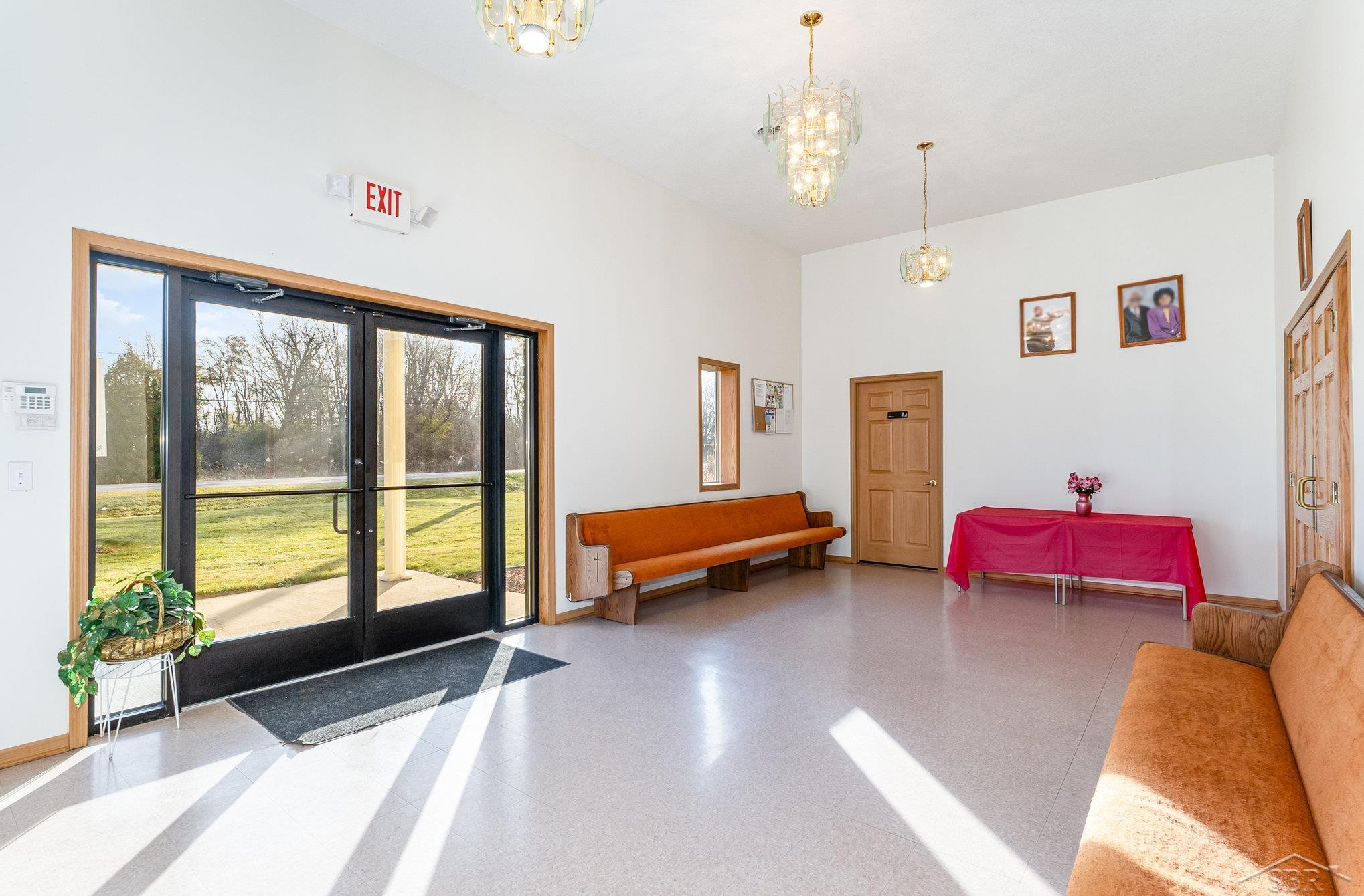 2611 King Road, Saginaw, MI 48601 — Photo 5