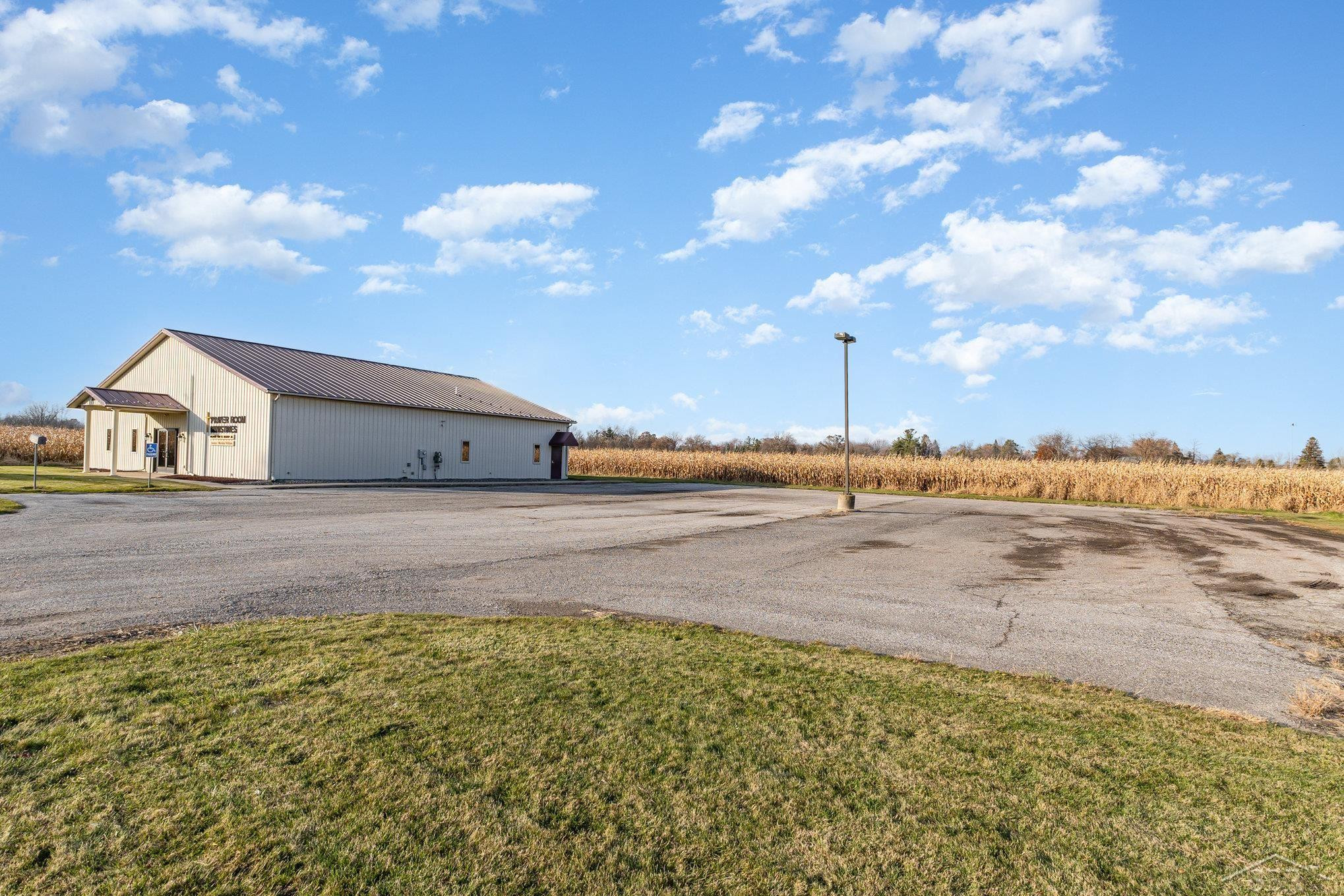 2611 King Road, Saginaw, MI 48601 — Photo 20