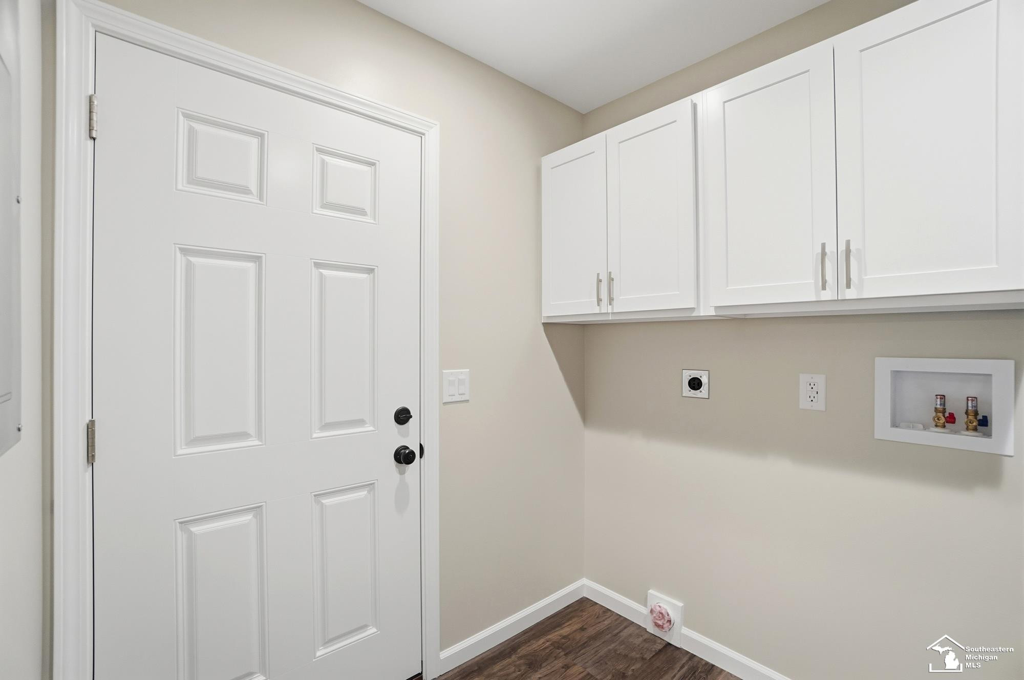 12850 Crane Street, Carleton, MI 48117 — Photo 17