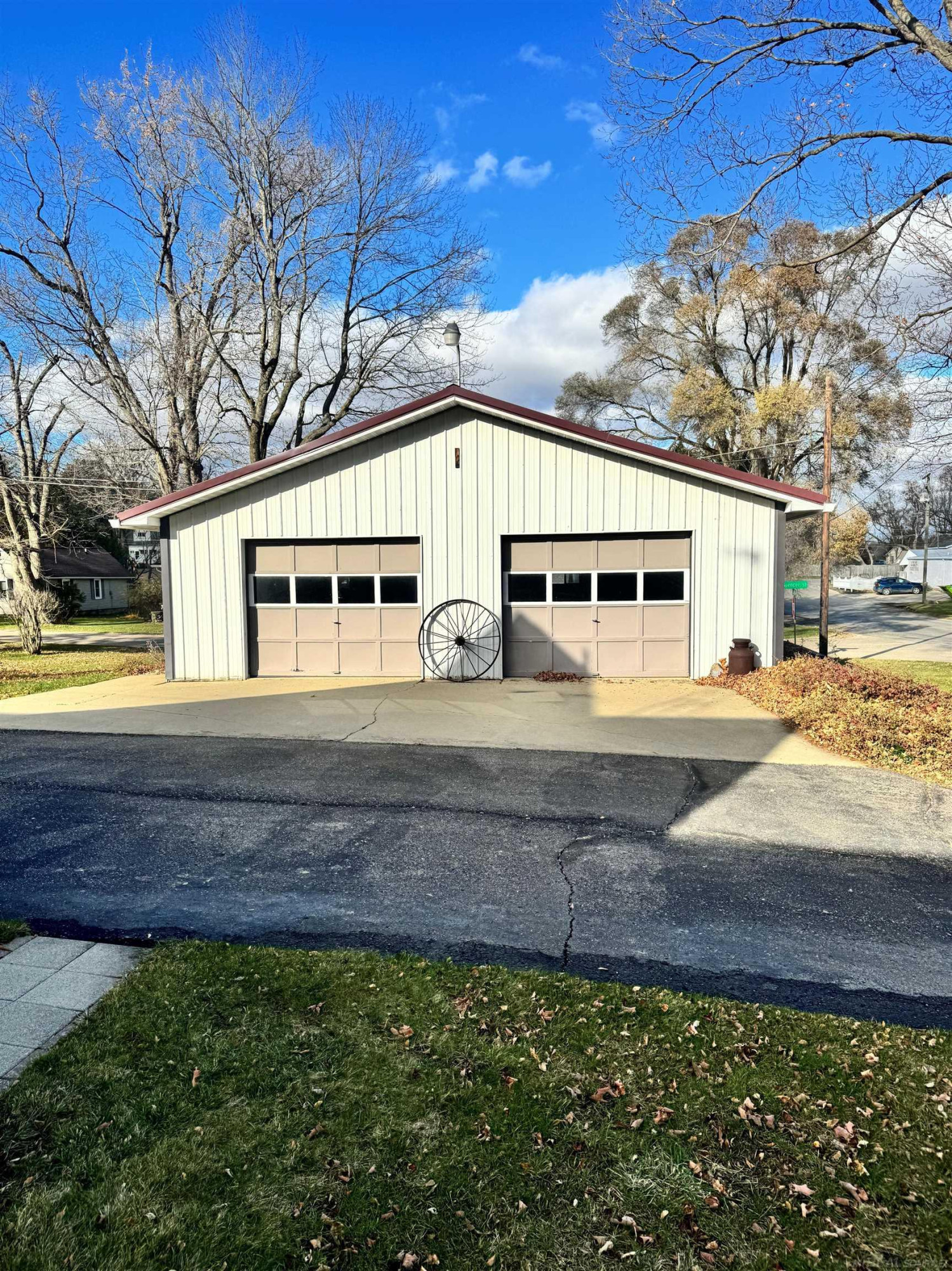2189 Mitchell Lake Road, Attica, MI 48412 — Photo 2