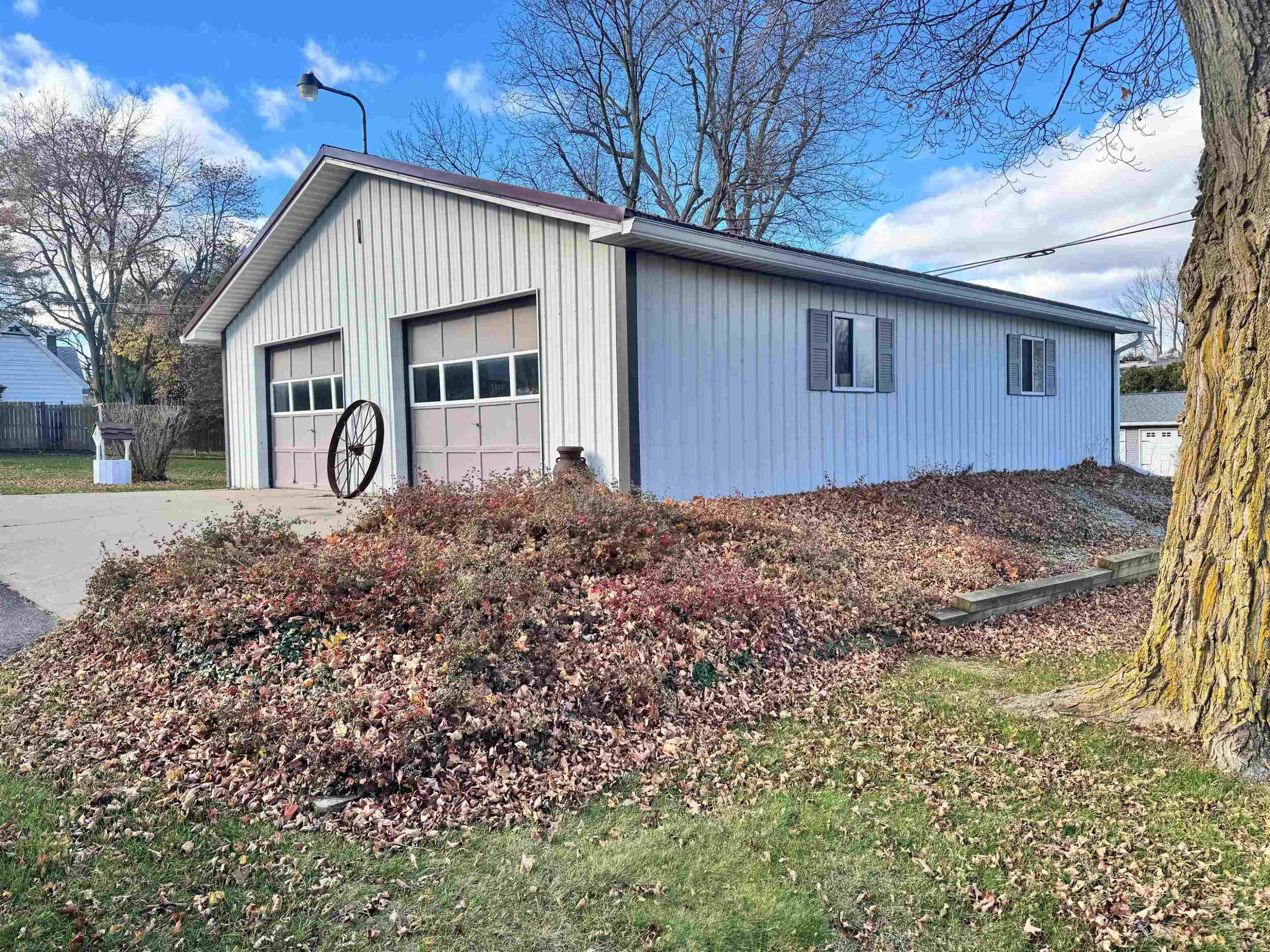 2189 Mitchell Lake Road, Attica, MI 48412 — Photo 3