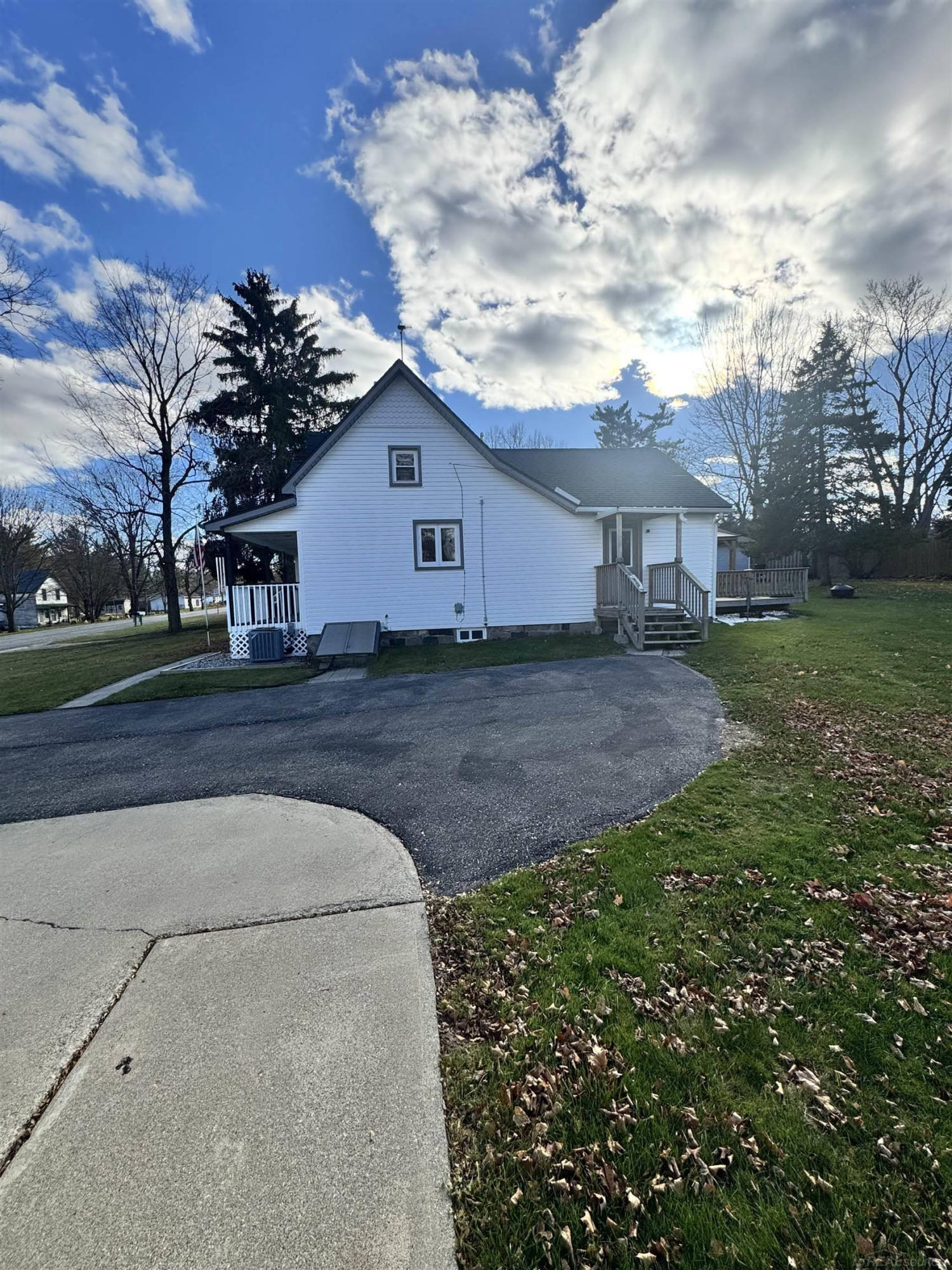 2189 Mitchell Lake Road, Attica, MI 48412 — Photo 6