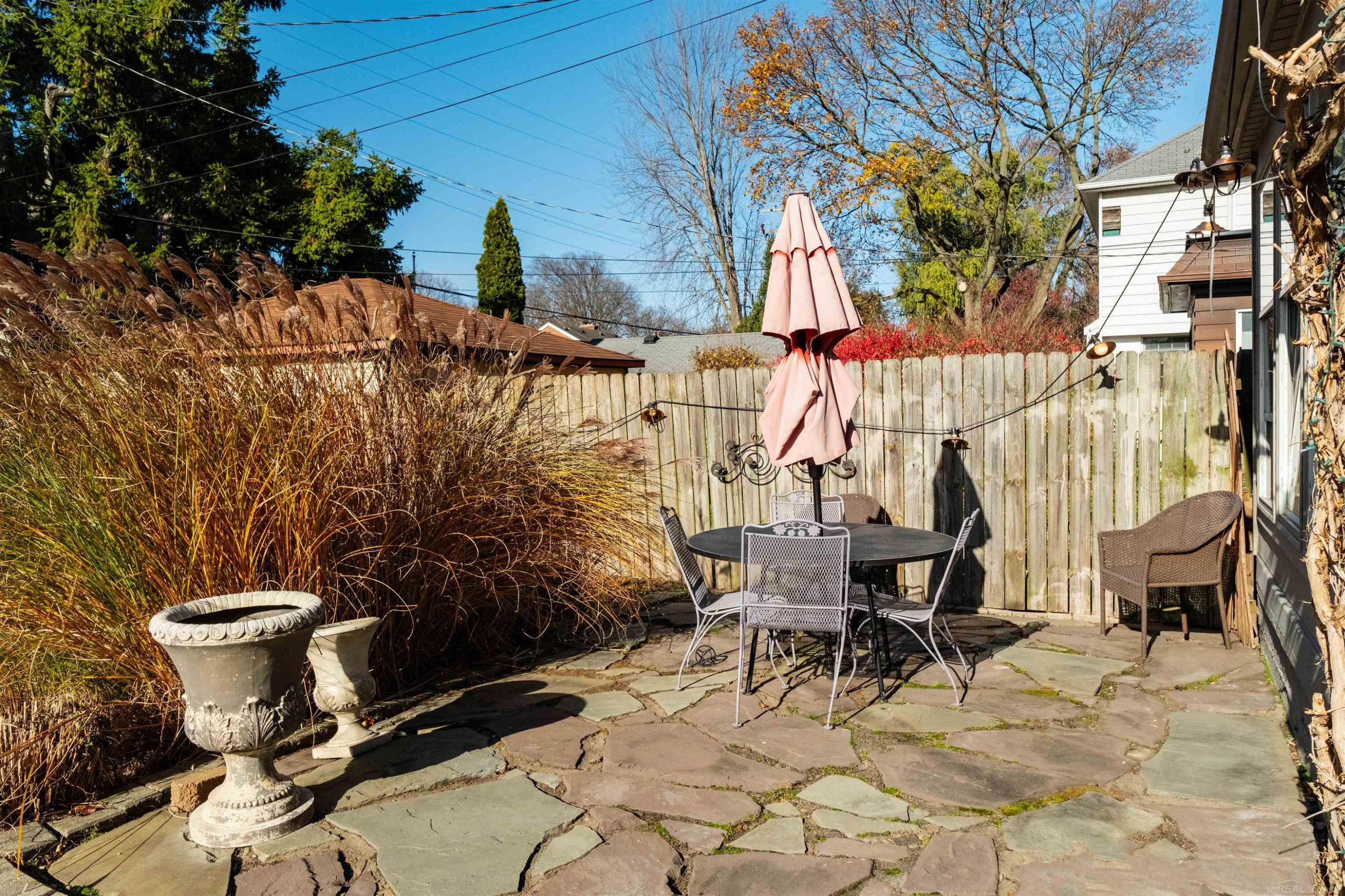 341 Mcmillan Road, Grosse Pointe Farms, MI 48236 — Photo 9