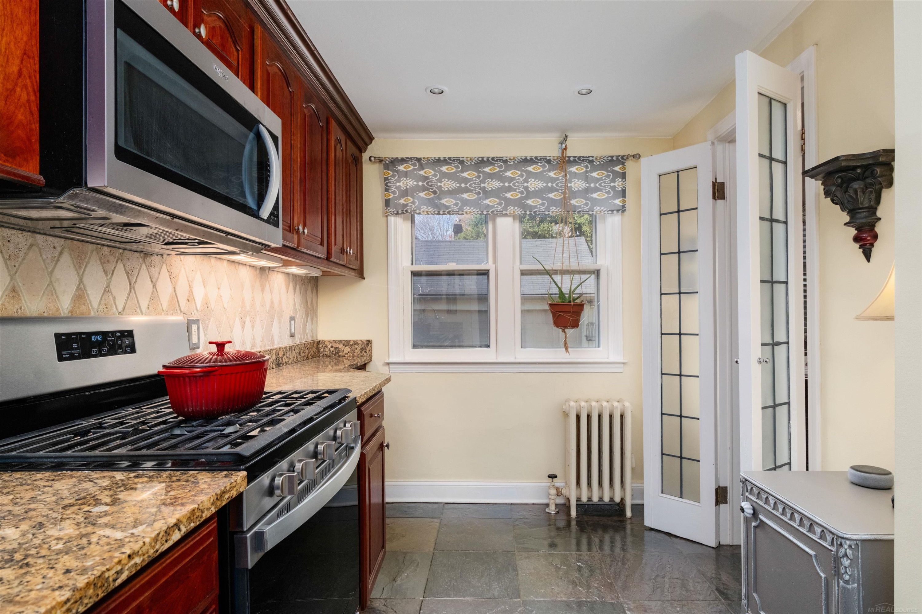 341 Mcmillan Road, Grosse Pointe Farms, MI 48236 — Photo 21