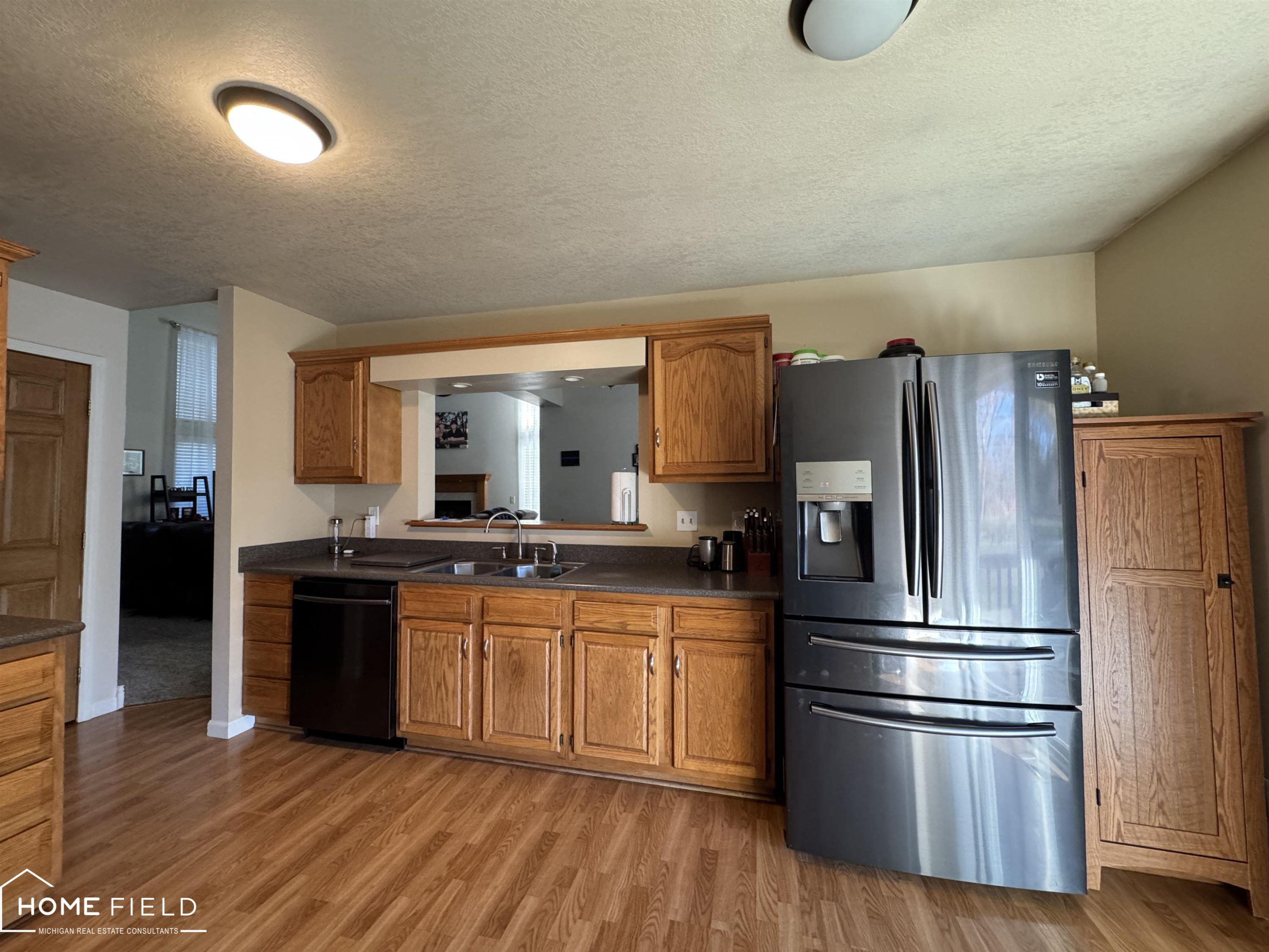 3086 Seymour Road, Swartz Creek, MI 48473 — Photo 4