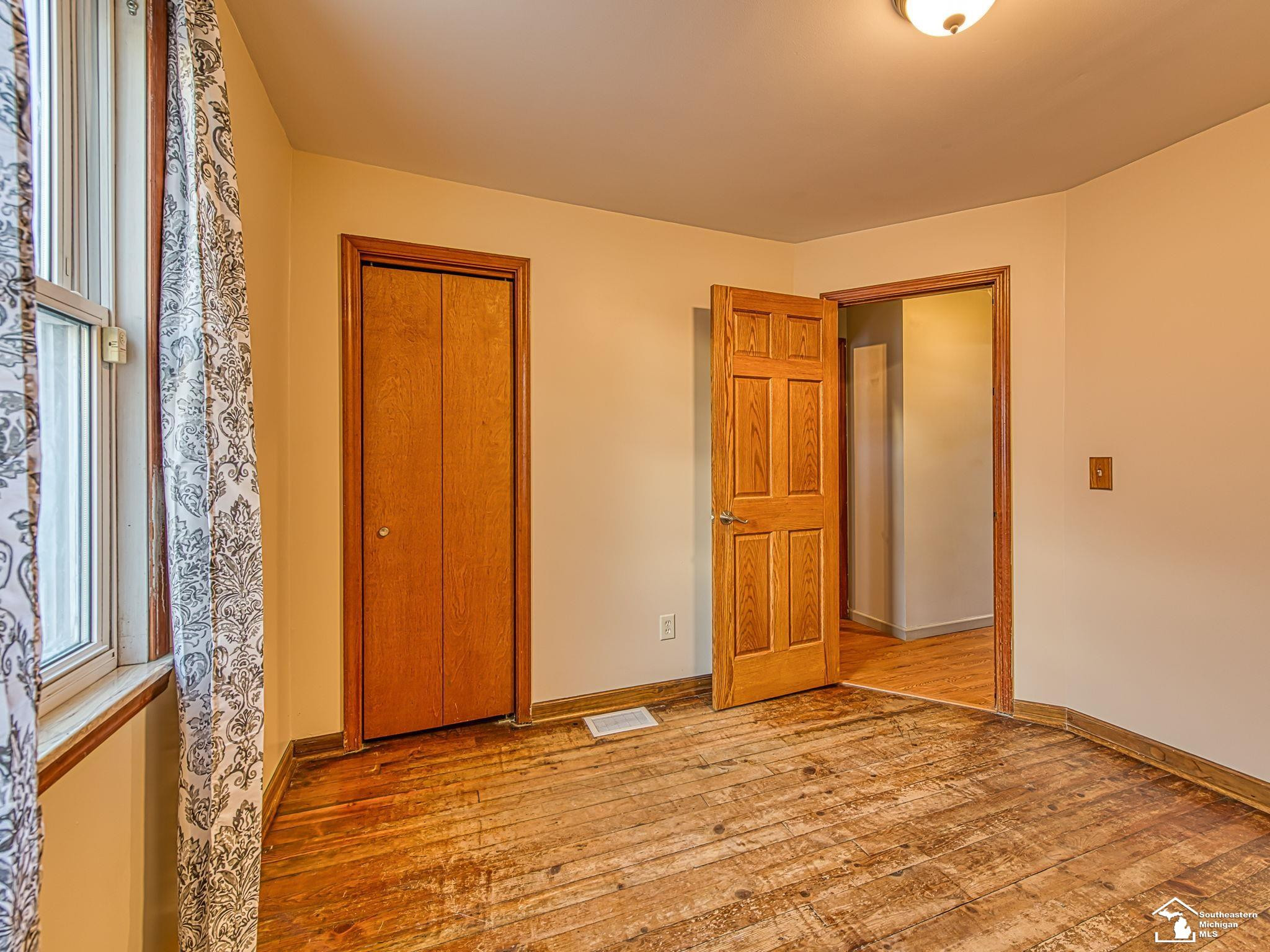 28339 Sheridan Street, Garden City, MI — Photo 5